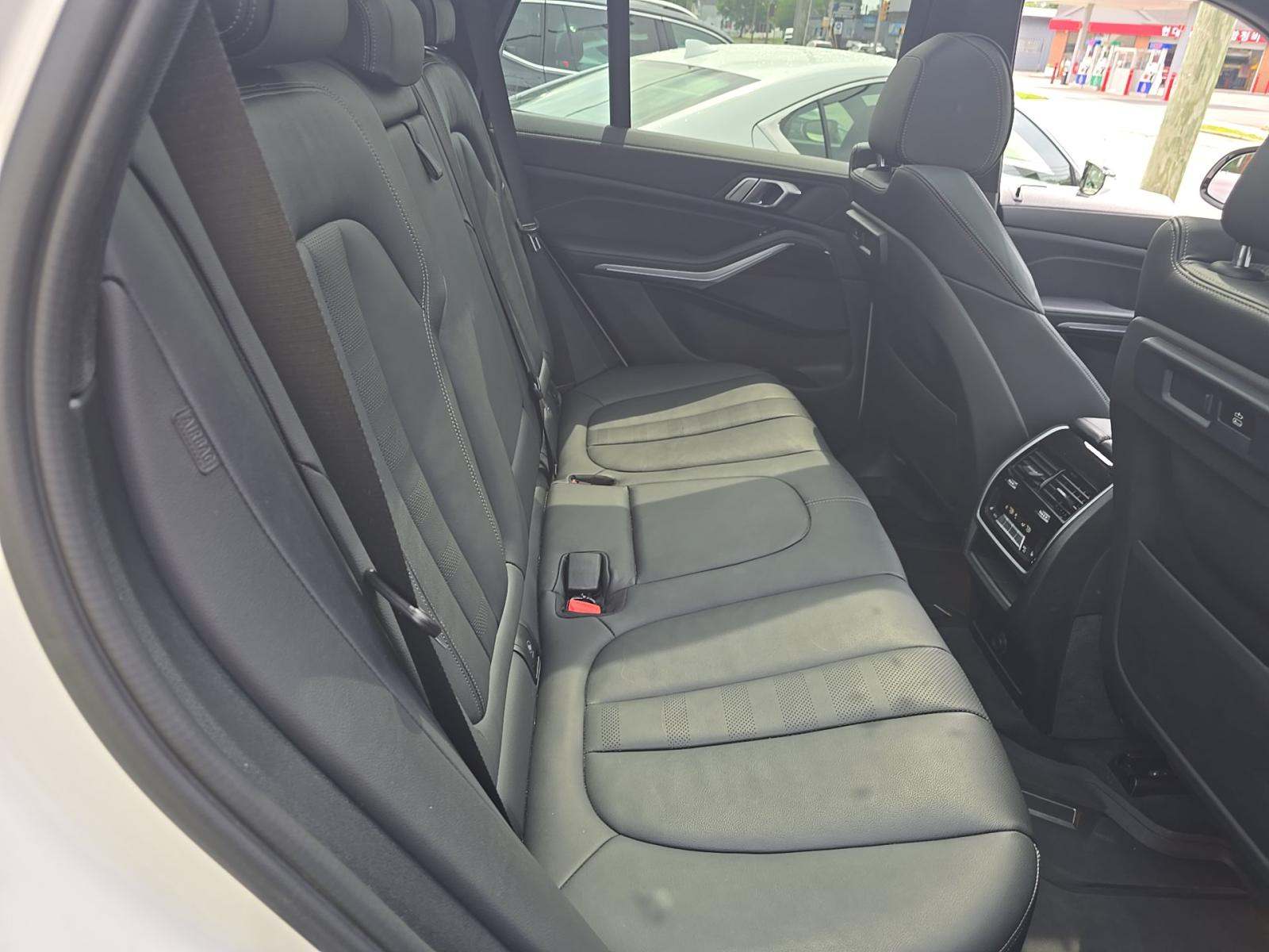2021 BMW X5 xDrive40i AWD