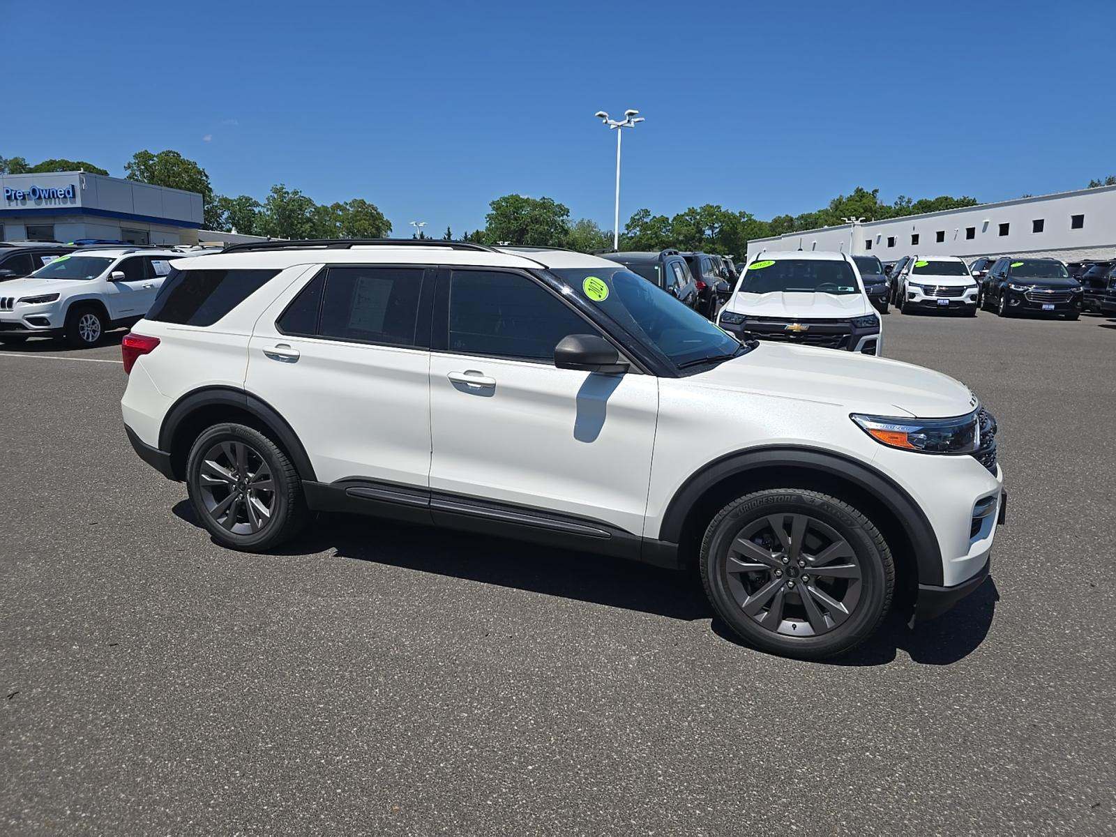 FORD EXPLORER - 4
