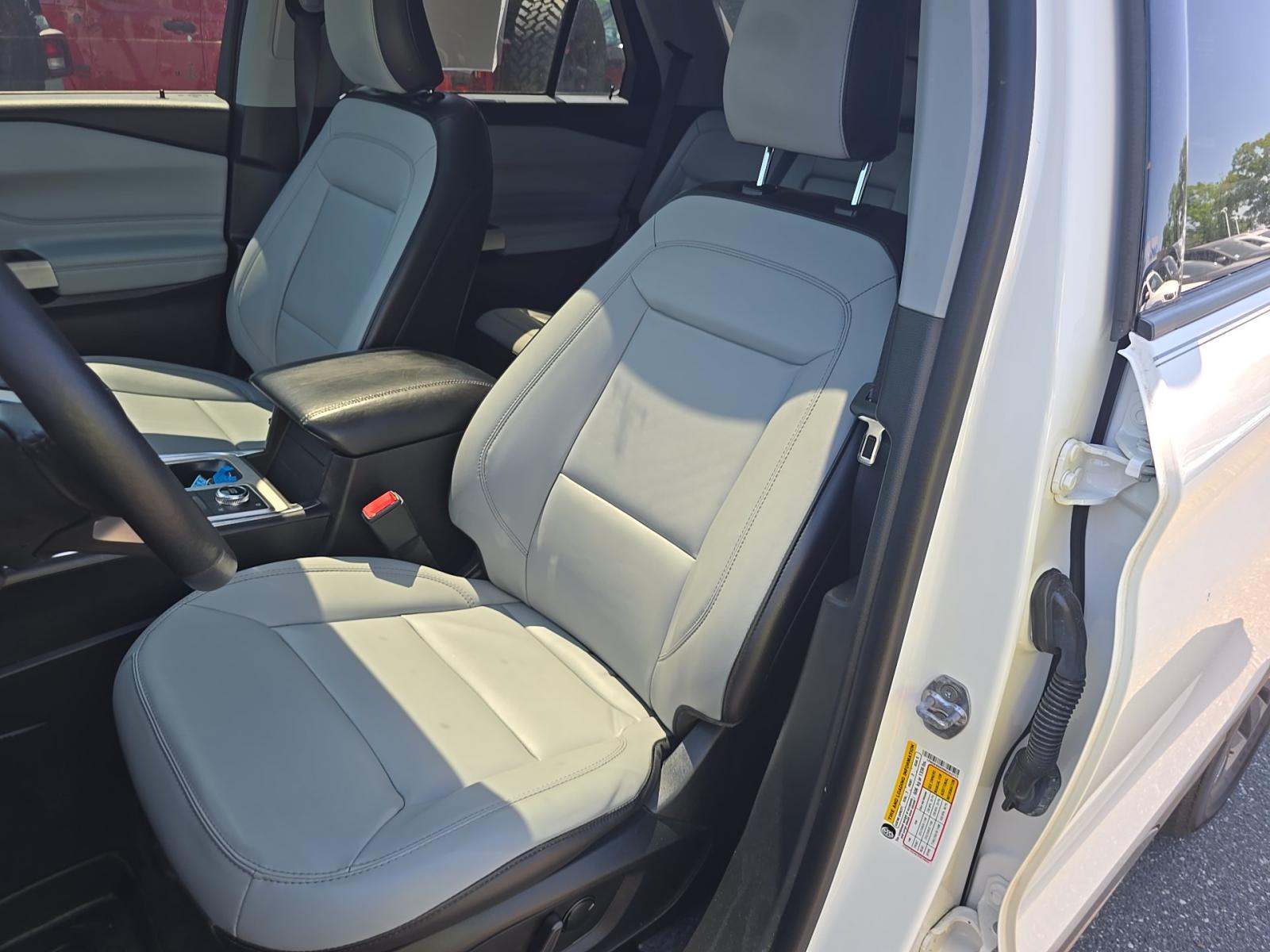 FORD EXPLORER - 6