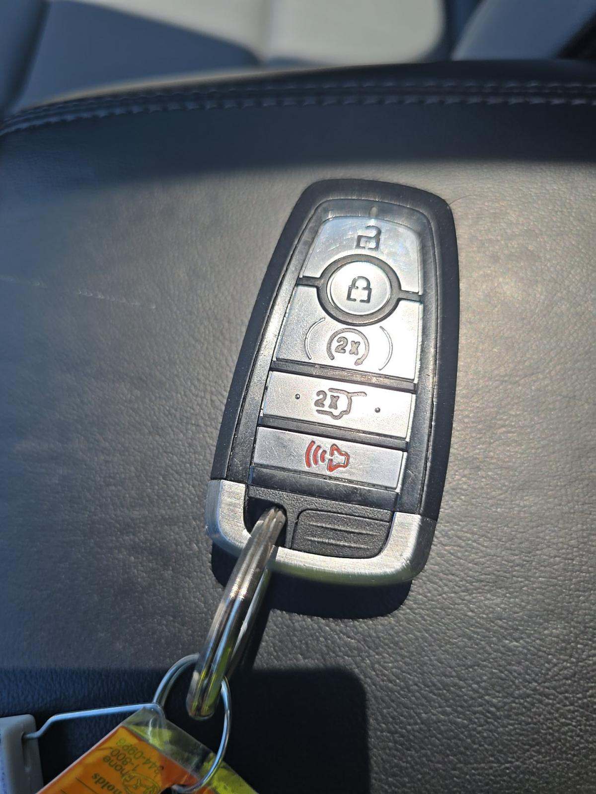 FORD EXPLORER - 8