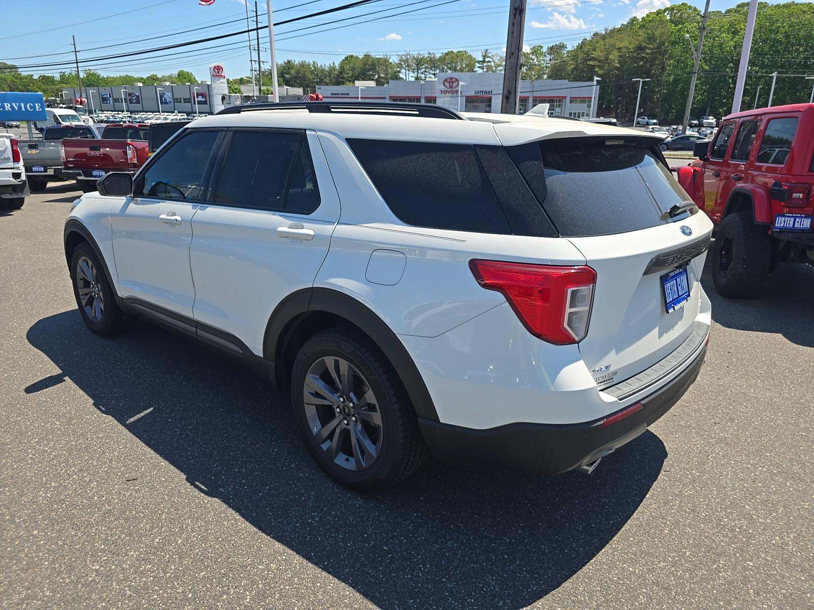 FORD EXPLORER - 2