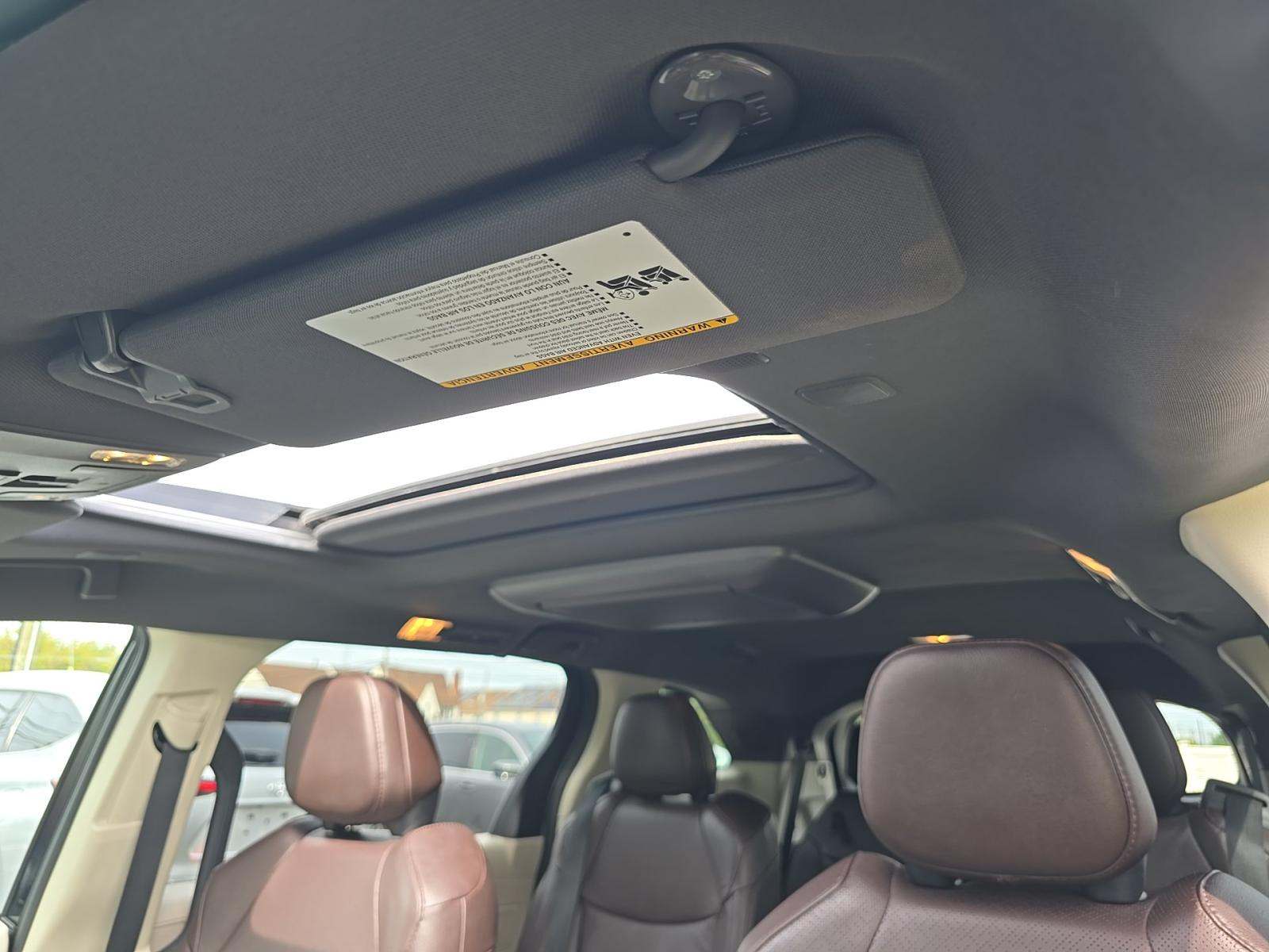 2023 Toyota Sienna Platinum AWD