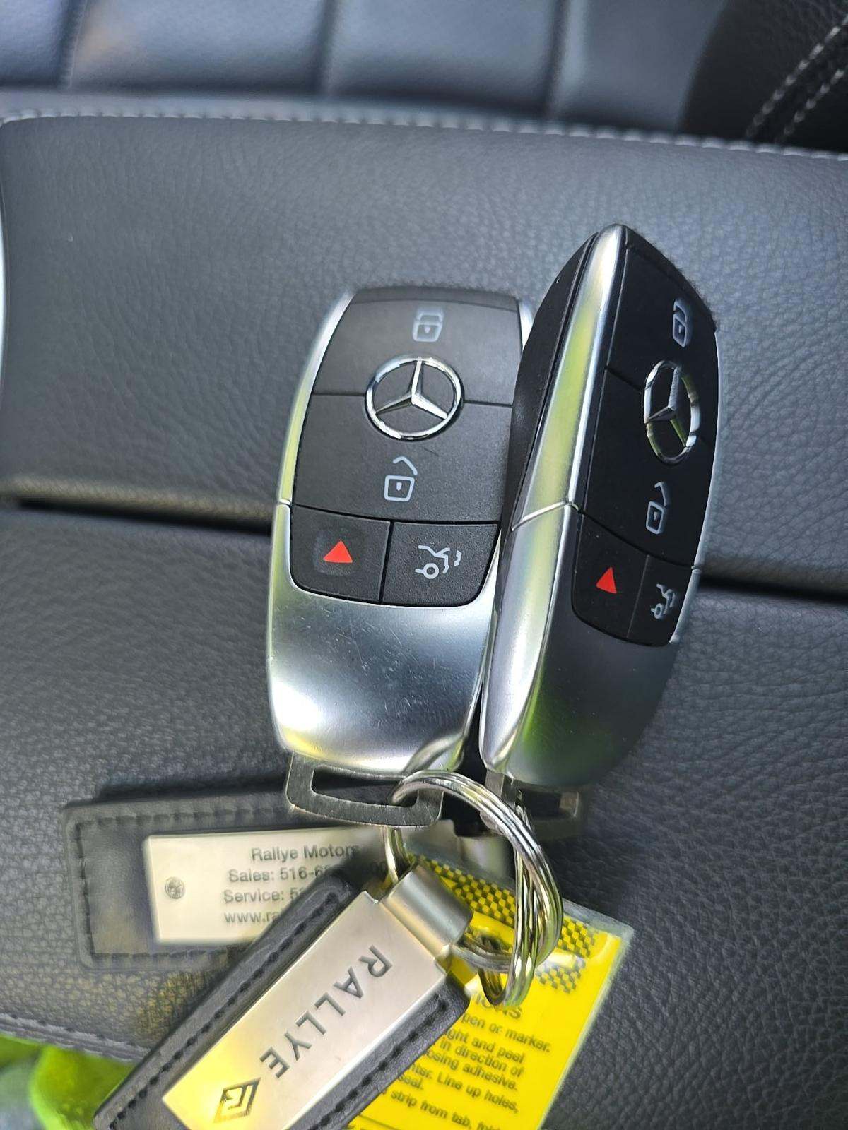 2022 Mercedes-Benz GLC GLC 300 AWD