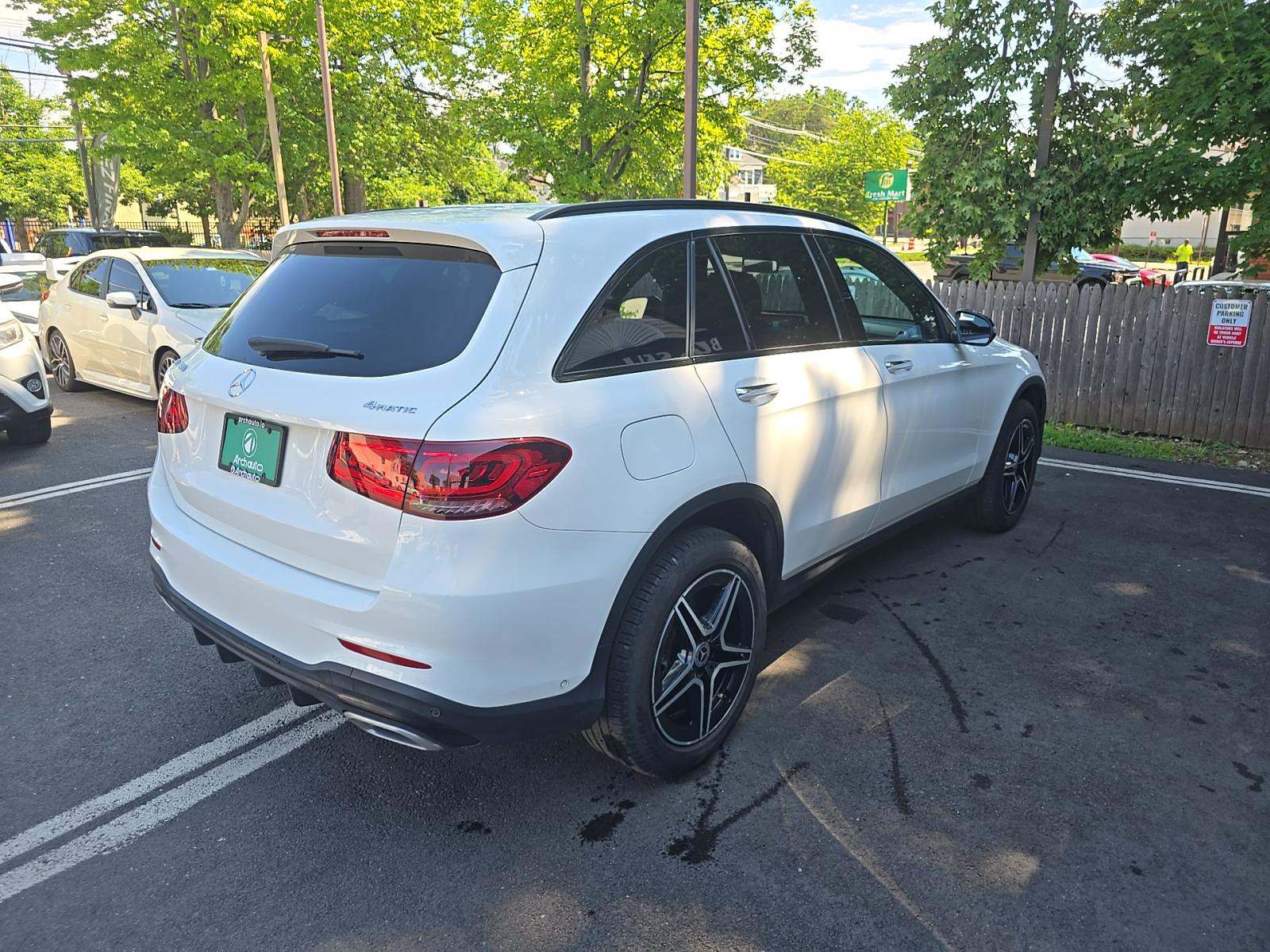 2022 Mercedes-Benz GLC GLC 300 AWD