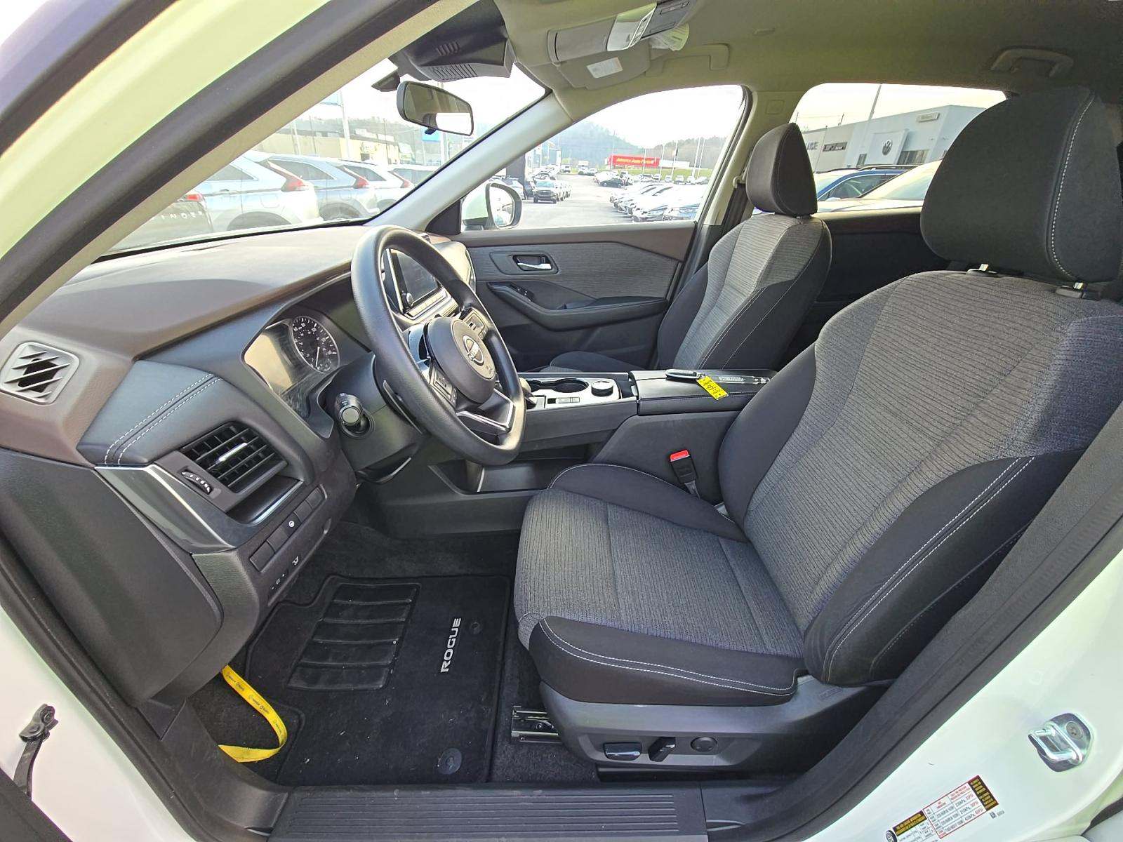 2023 Nissan Rogue SV AWD