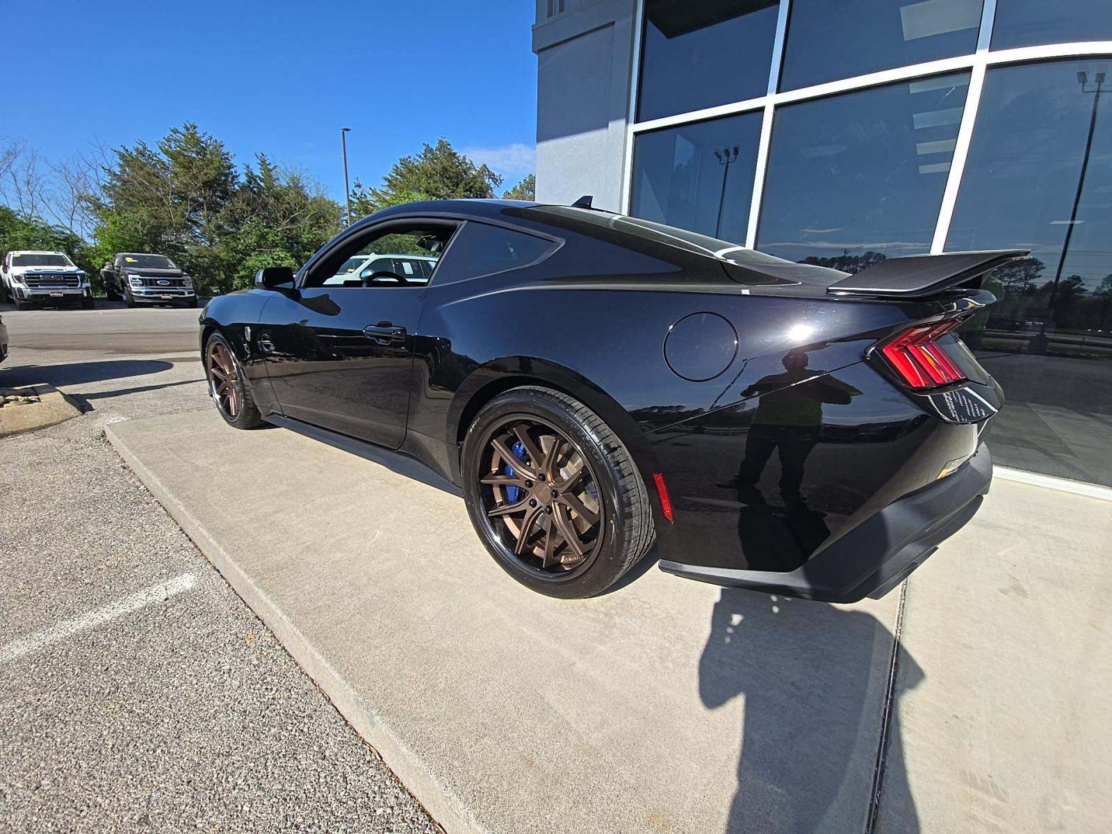2025 Ford Mustang Dark Horse RWD