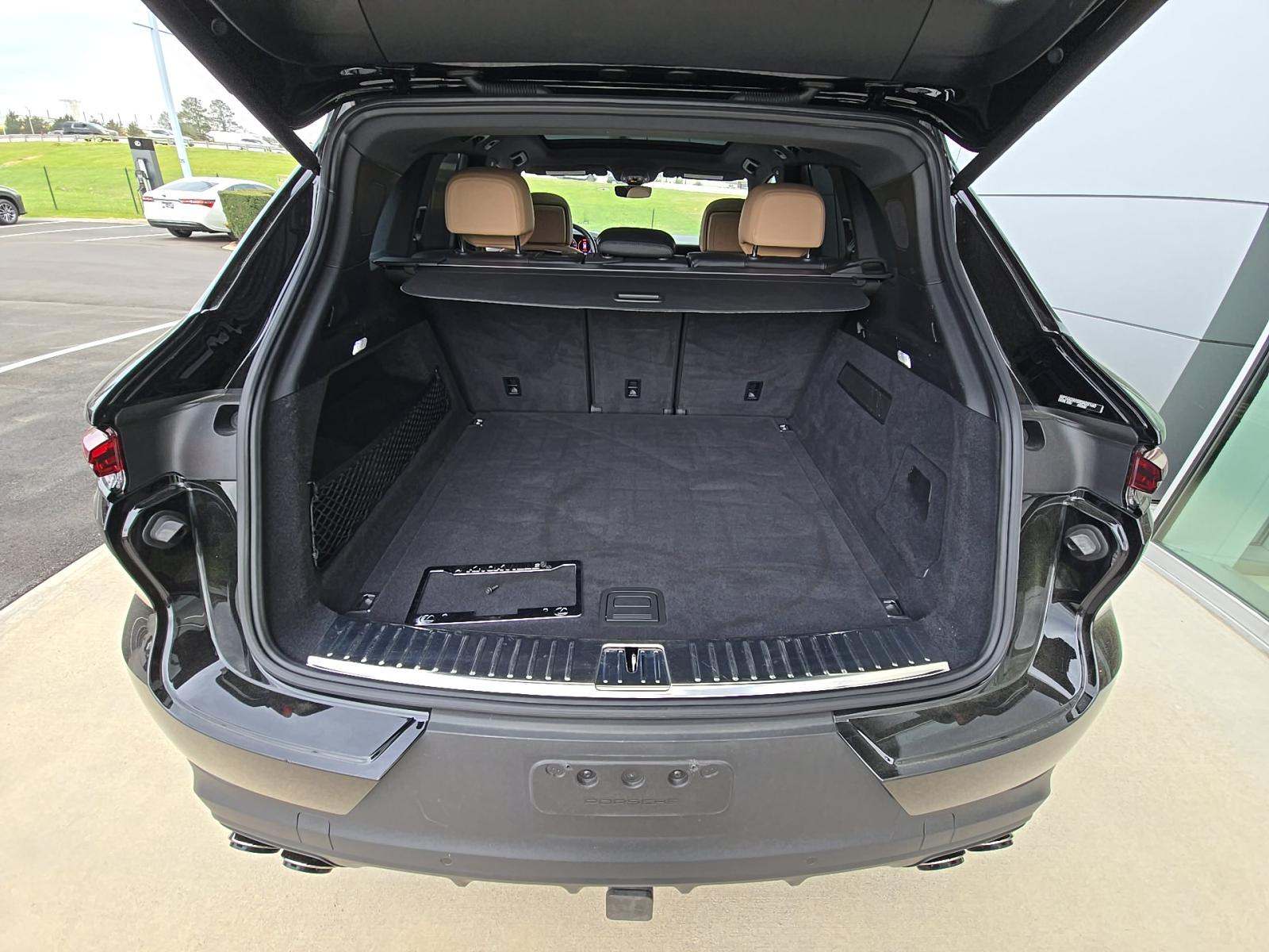 2024 Porsche Cayenne Base AWD