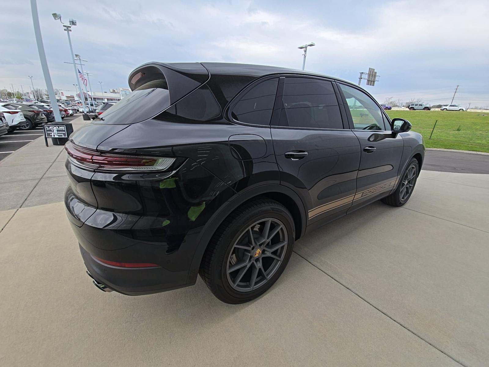 2024 Porsche Cayenne Base AWD