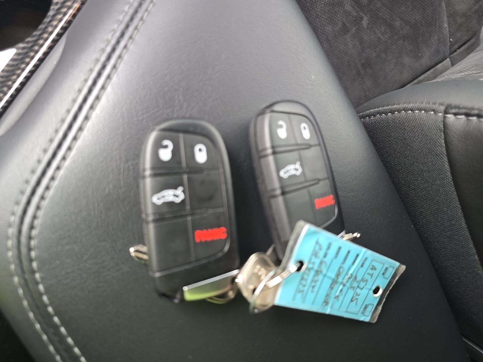 DODGE CHALLENGER - 8