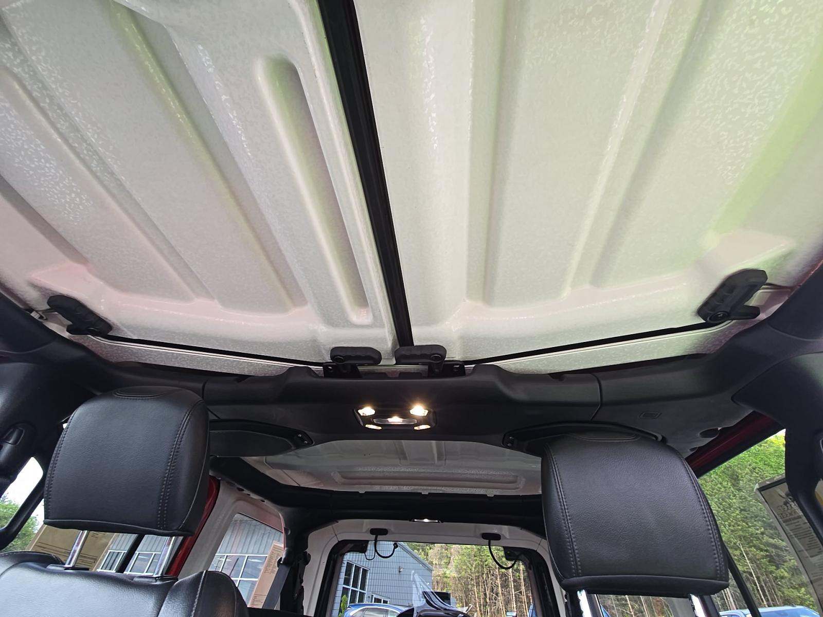 JEEP UNLIMITED RUBICON - 7