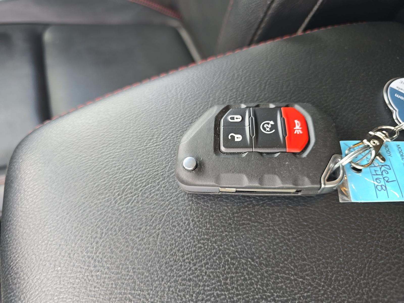 JEEP UNLIMITED RUBICON - 4