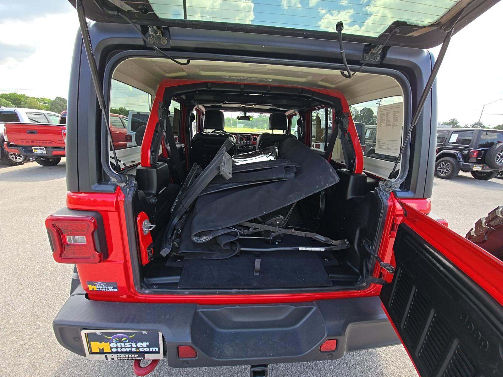 JEEP UNLIMITED RUBICON - 10