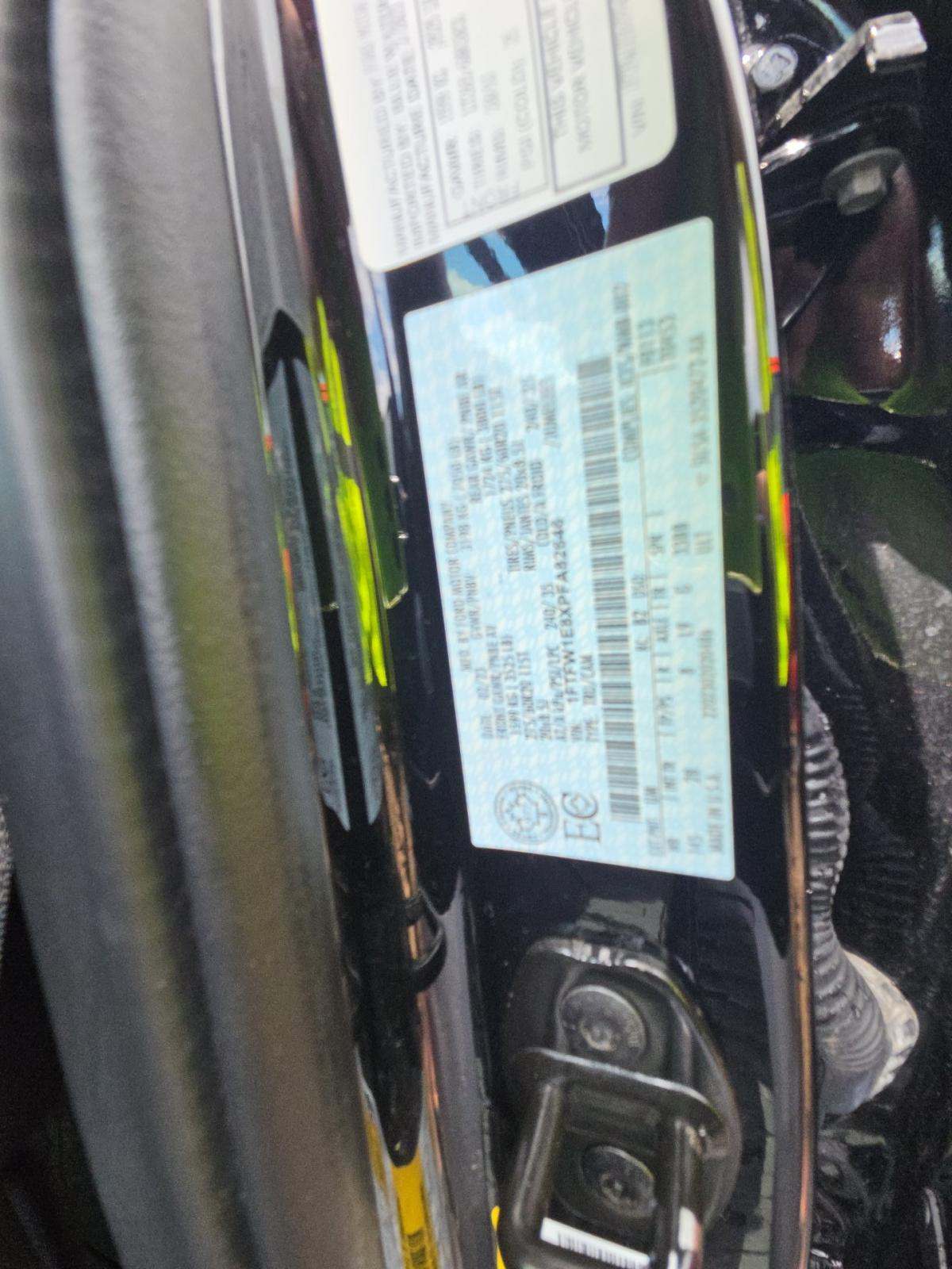 2023 Ford F-150 Lariat AWD