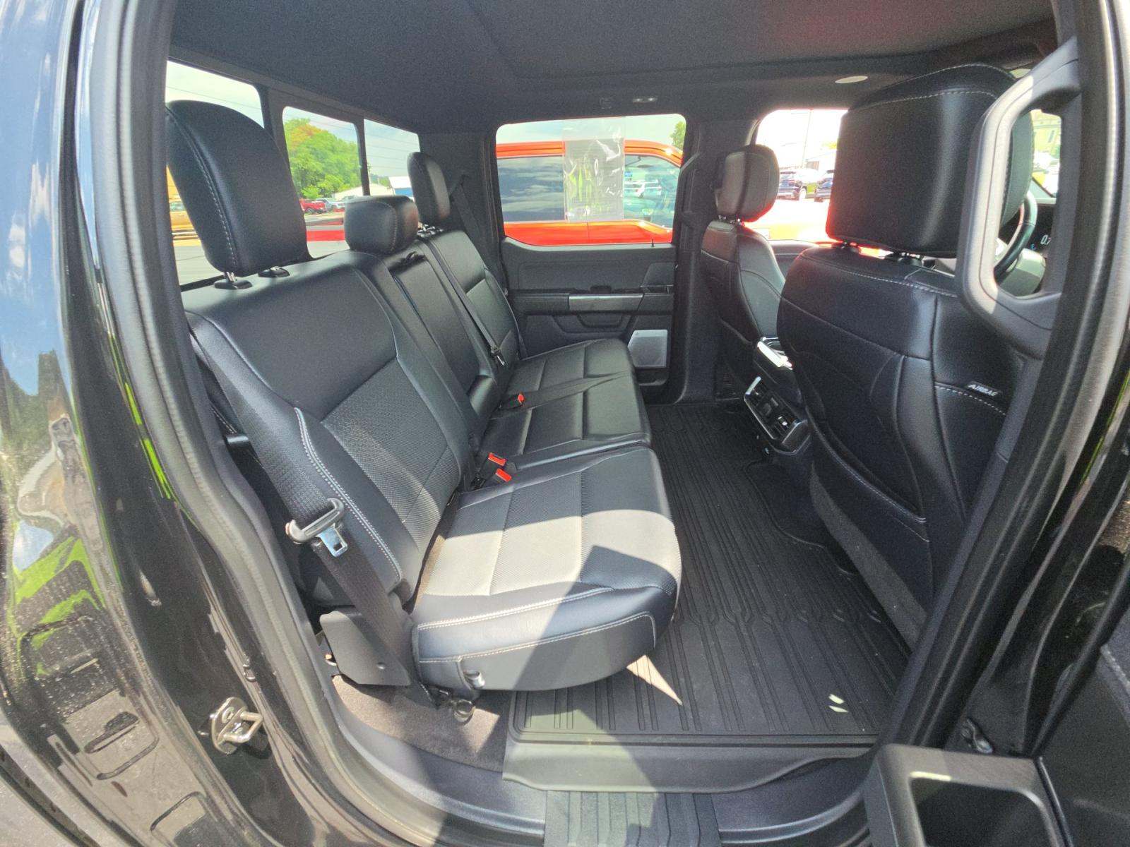 2023 Ford F-150 Lariat AWD
