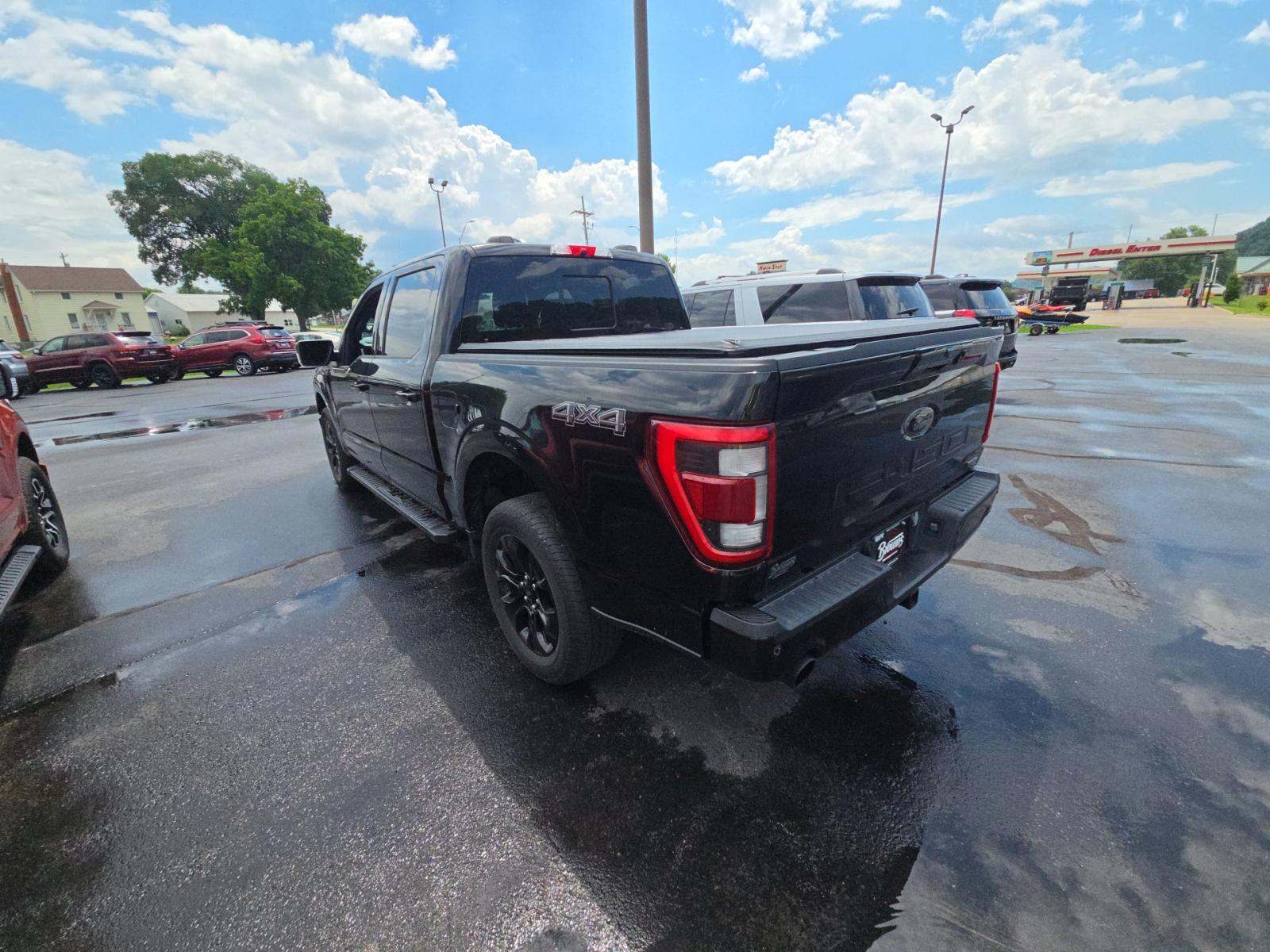 2023 Ford F-150 Lariat AWD