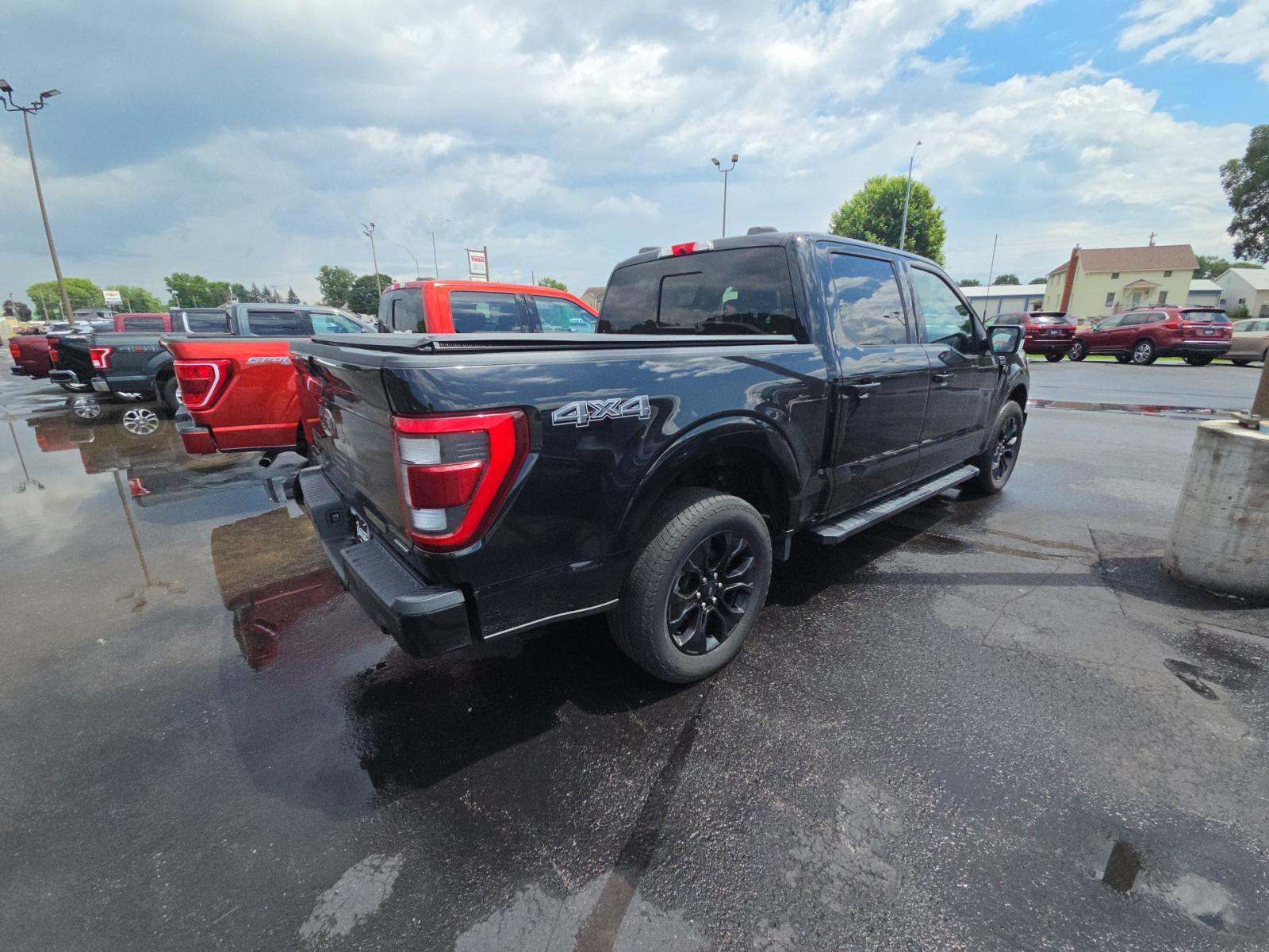 2023 Ford F-150 Lariat AWD