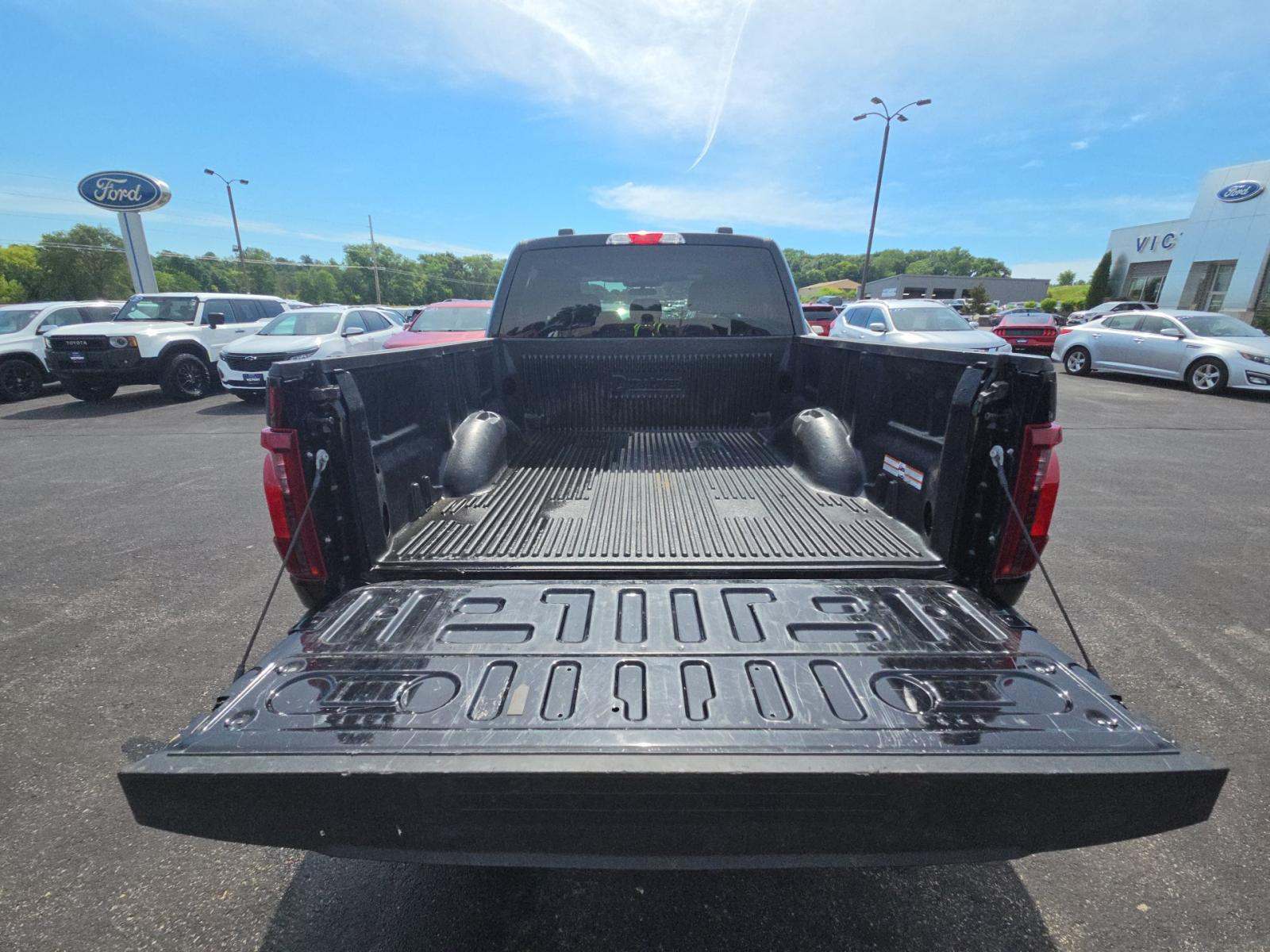 2025 Ford F-150 XLT AWD