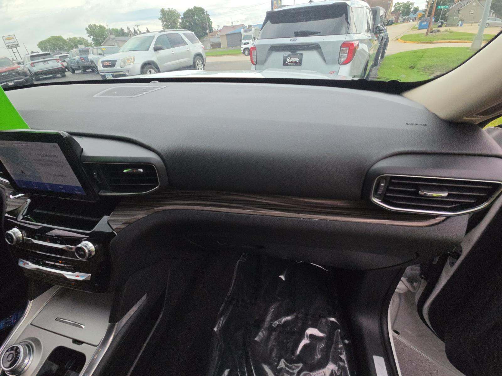 2023 Ford Explorer Limited AWD