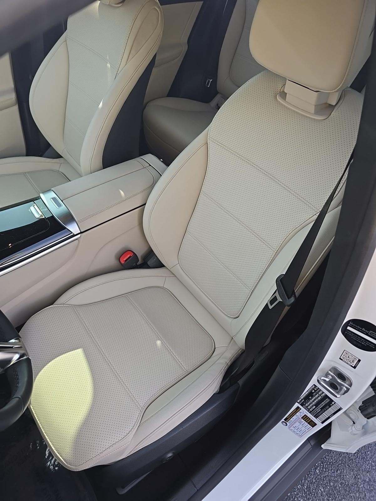 2025 Mercedes-Benz GLC GLC 300 AWD