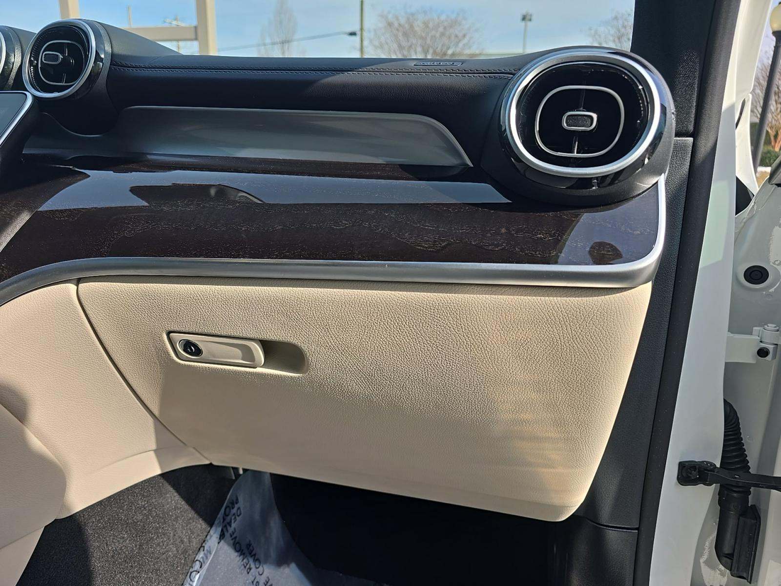 2025 Mercedes-Benz GLC GLC 300 AWD