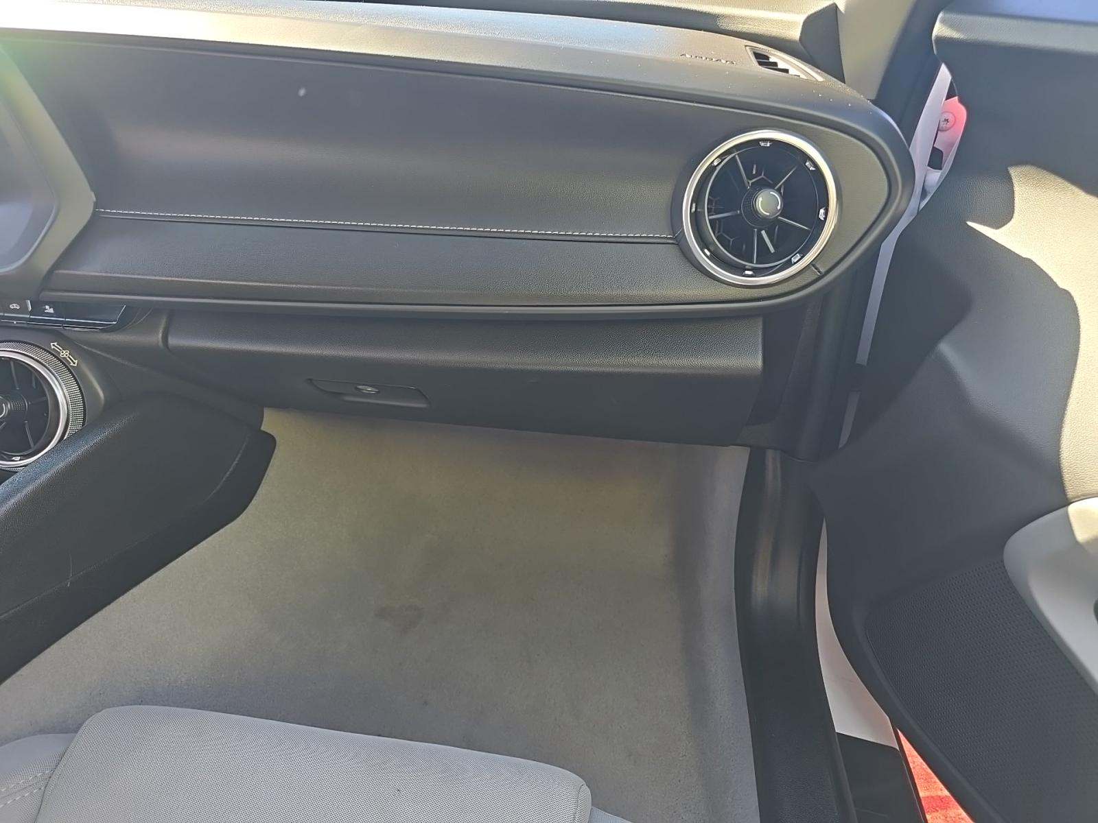 2023 Chevrolet Camaro 1LT RWD