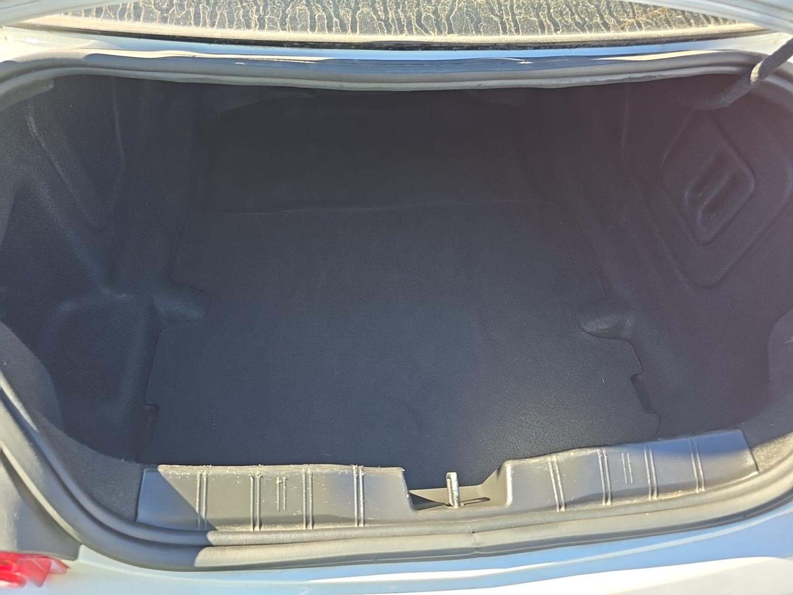 2023 Chevrolet Camaro 1LT RWD