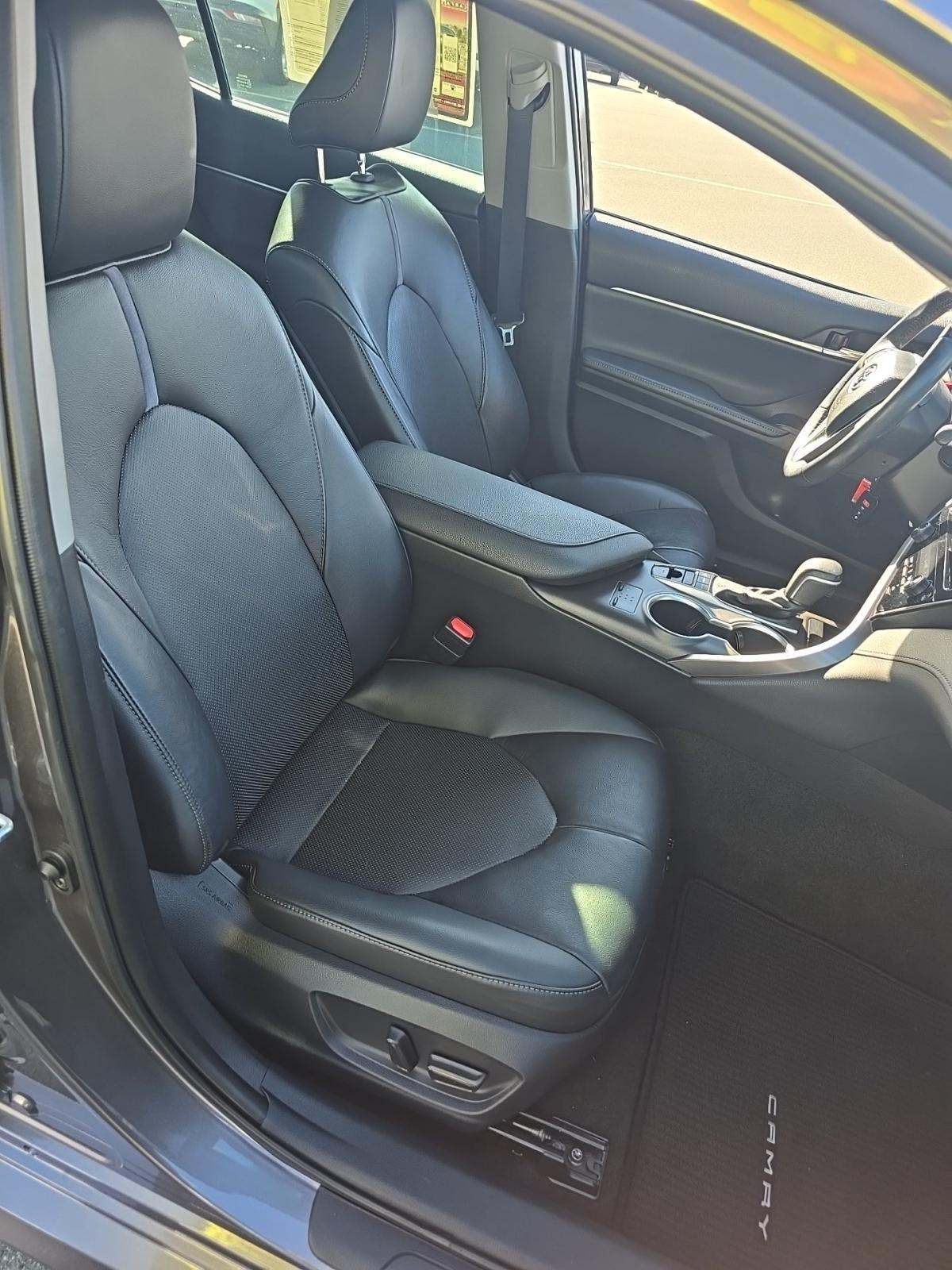 2021 Toyota Camry XLE FWD