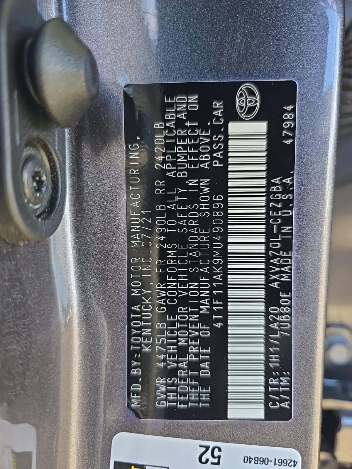 2021 Toyota Camry XLE FWD