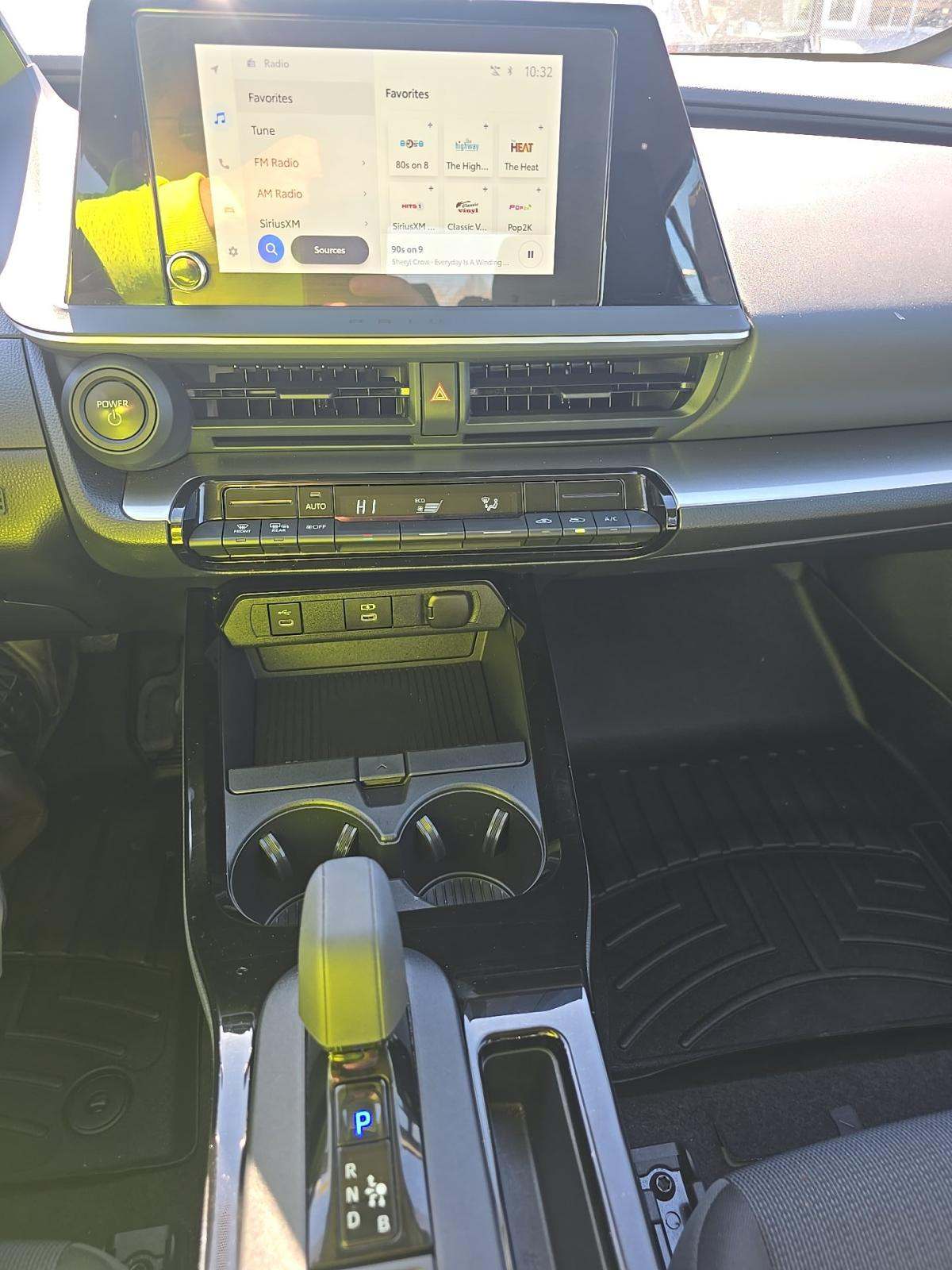 2024 Toyota Prius LE FWD