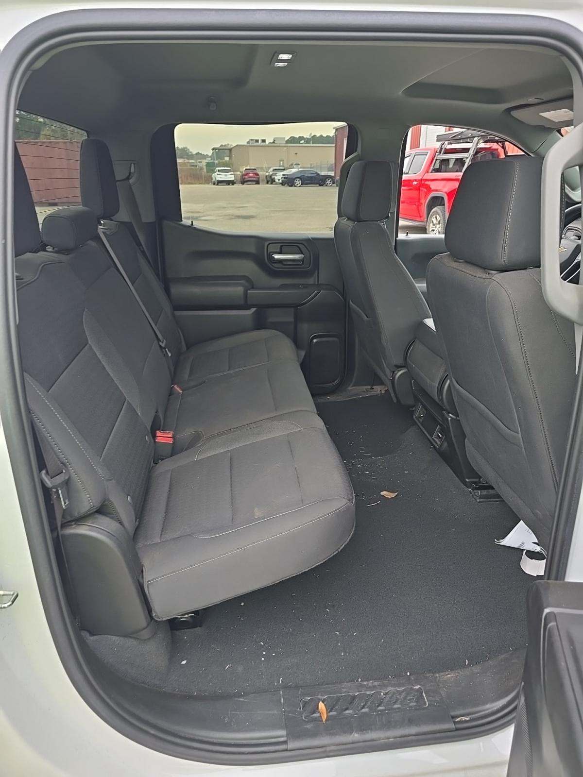 2022 Chevrolet Silverado 1500 Custom RWD