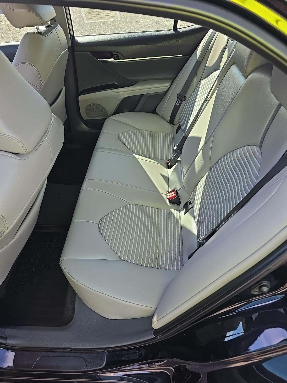 2024 Toyota Camry SE FWD