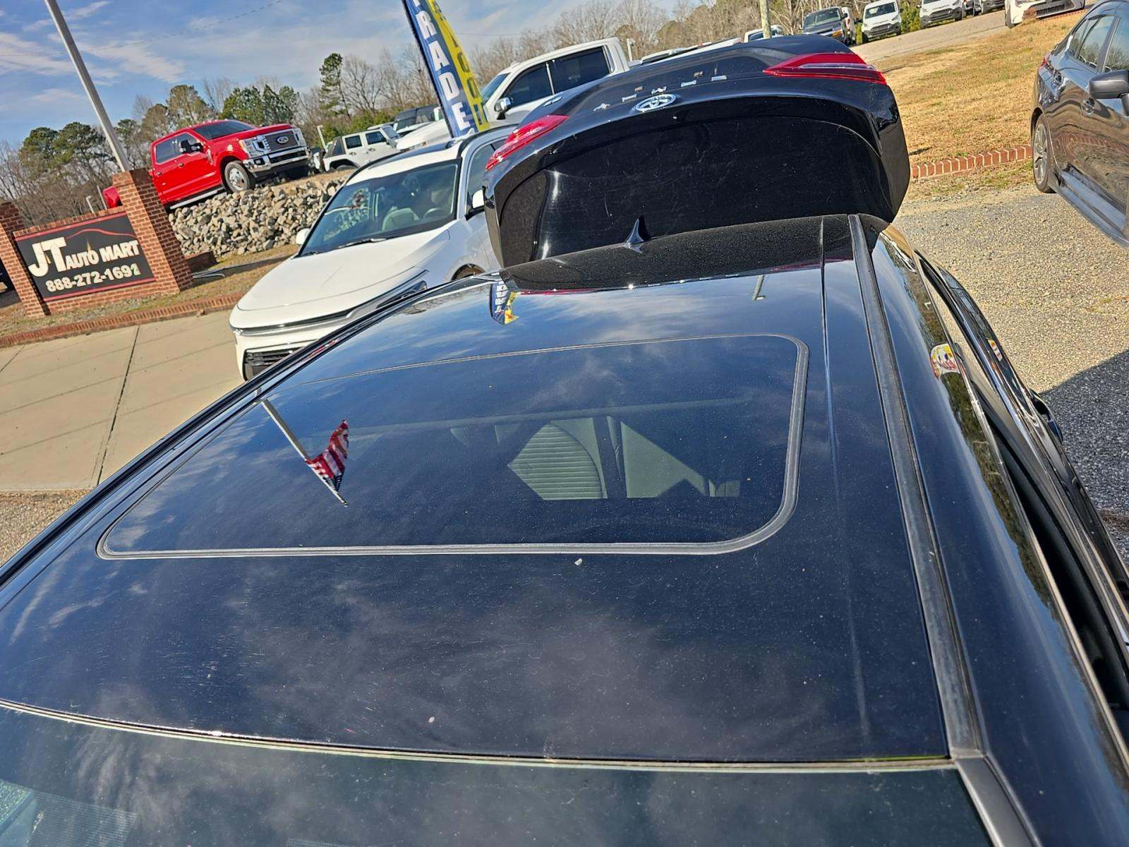 2024 Toyota Camry SE FWD