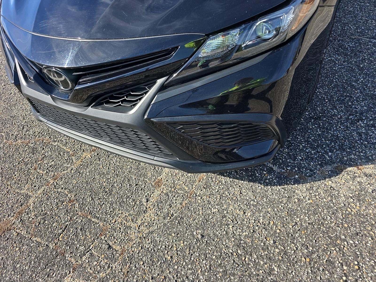 2024 Toyota Camry SE FWD