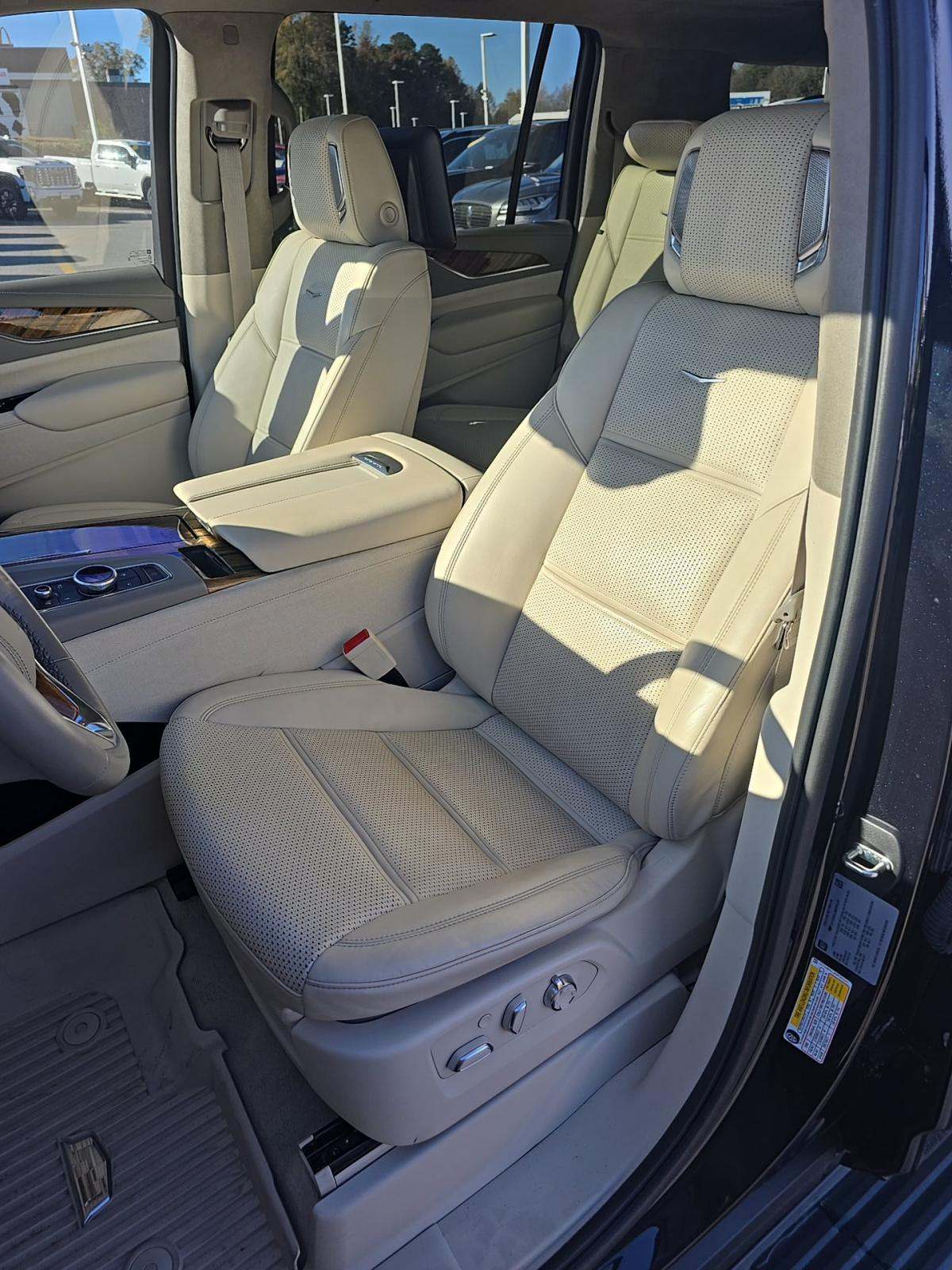 2021 Cadillac Escalade ESV Sport Platinum AWD