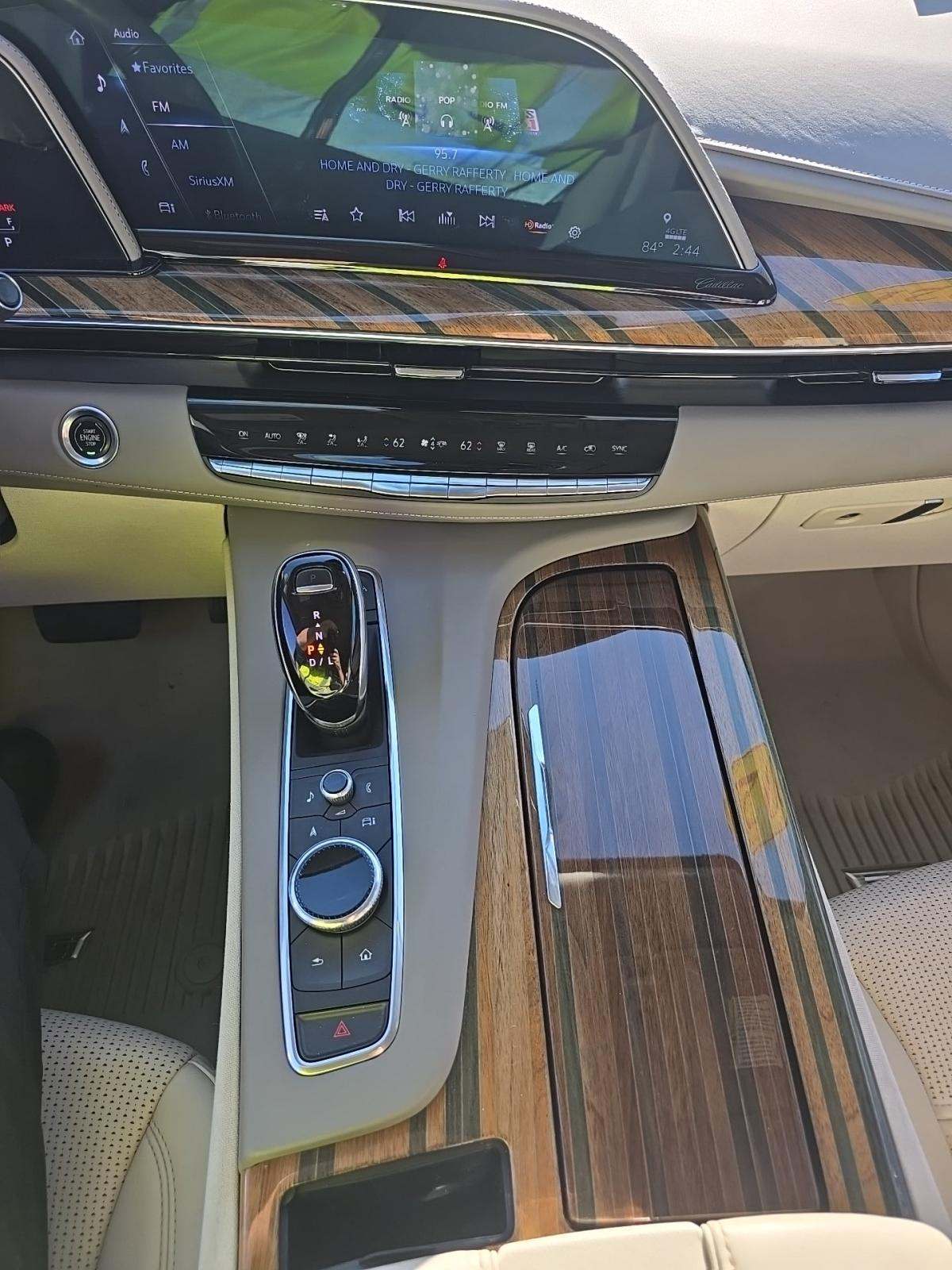 2021 Cadillac Escalade ESV Sport Platinum AWD