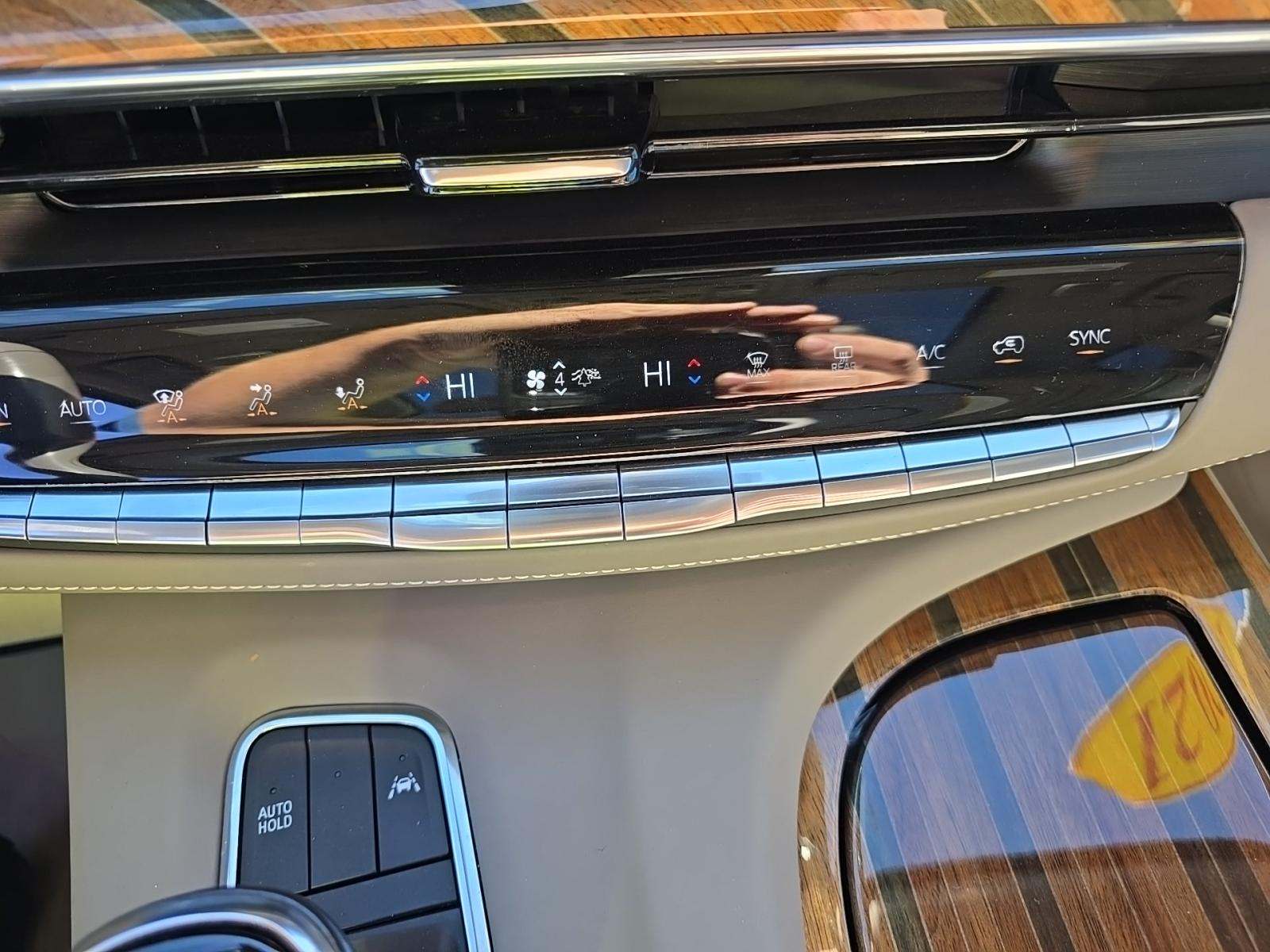 2021 Cadillac Escalade ESV Sport Platinum AWD