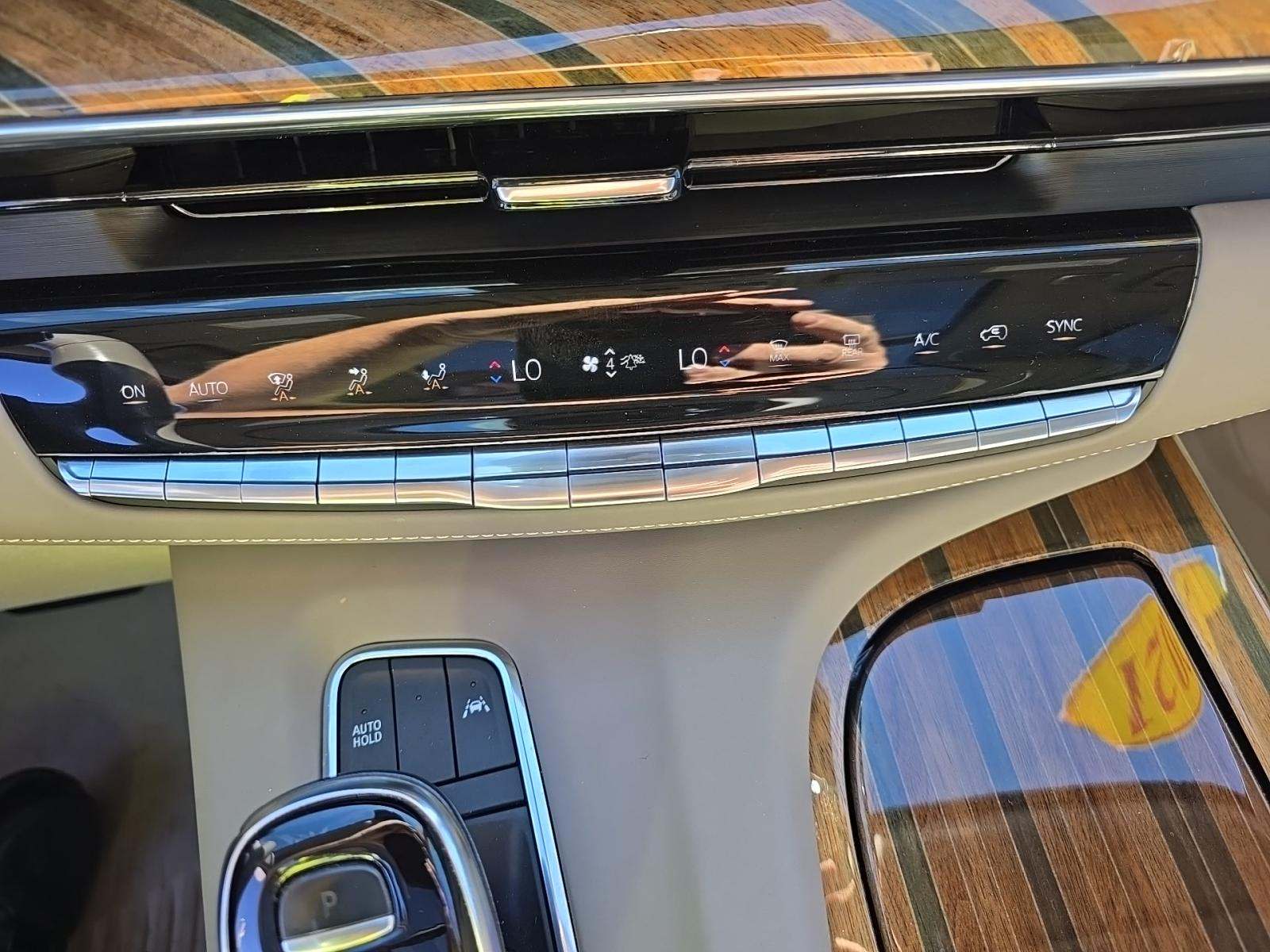 2021 Cadillac Escalade ESV Sport Platinum AWD