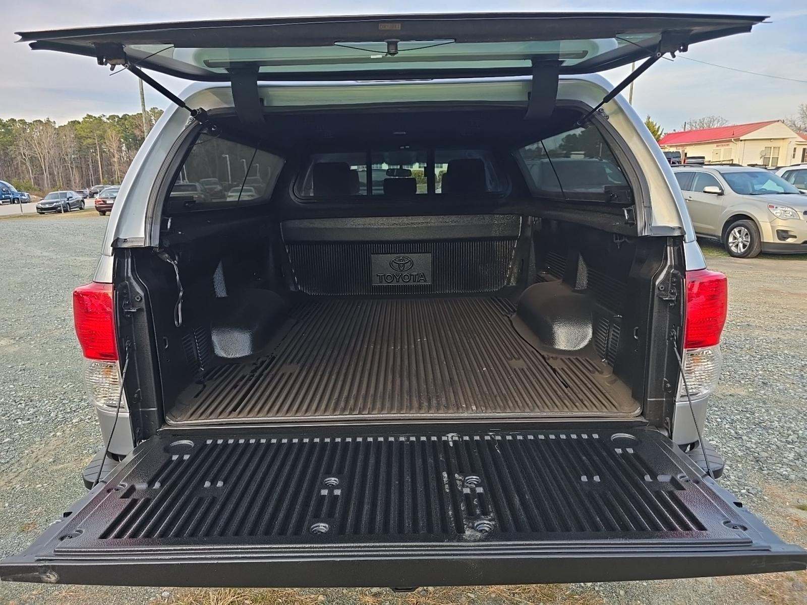 2013 Toyota Tundra Base AWD