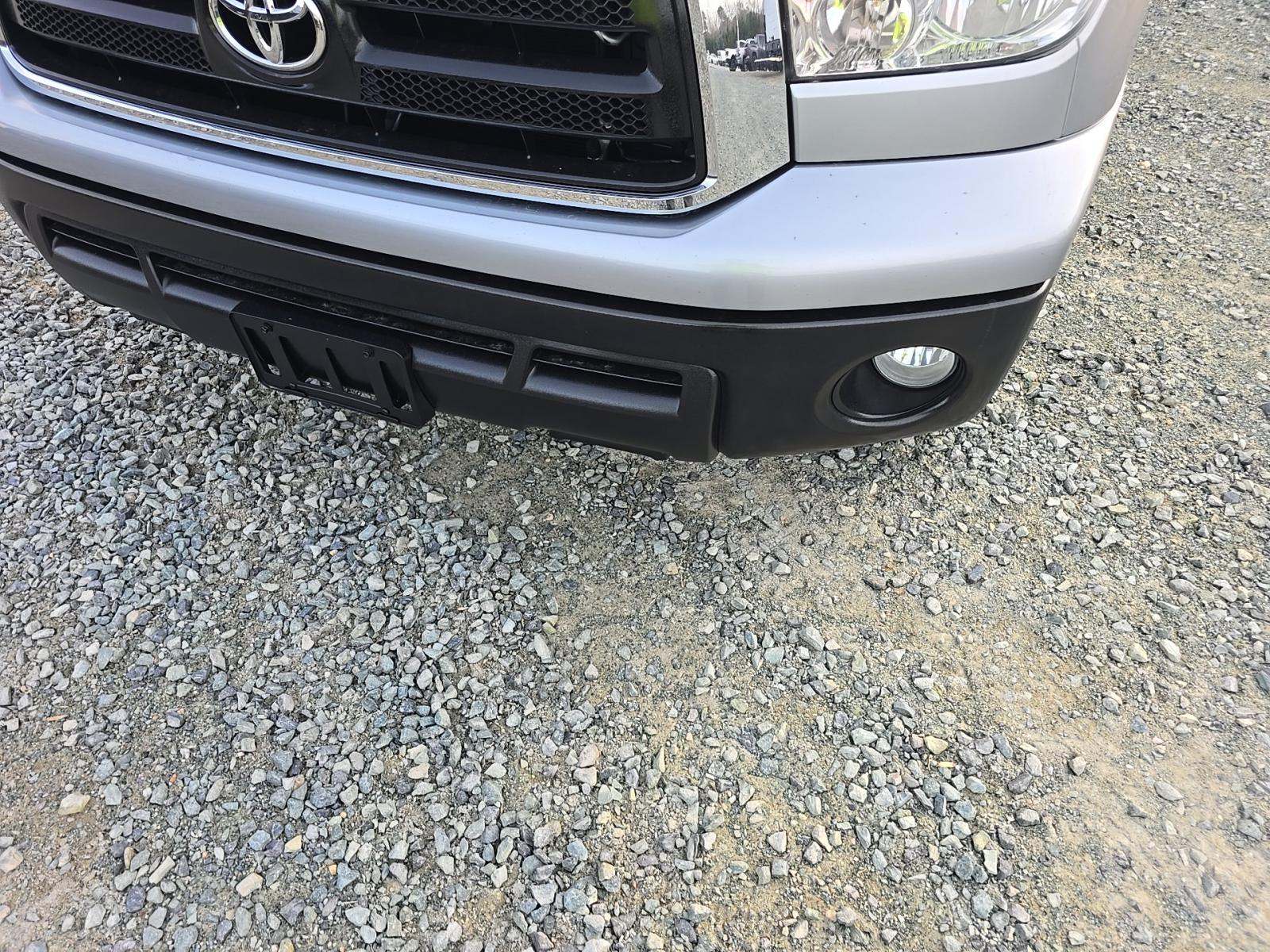 2013 Toyota Tundra Base AWD