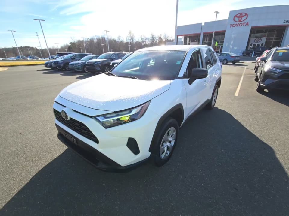 2024 Toyota RAV4 LE AWD