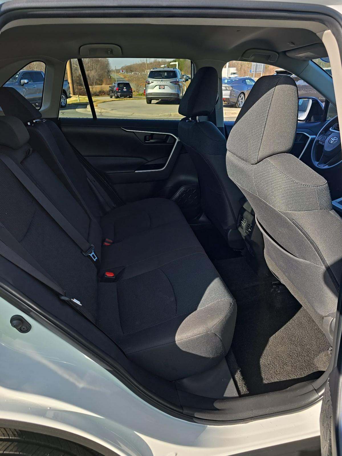 2024 Toyota RAV4 LE AWD