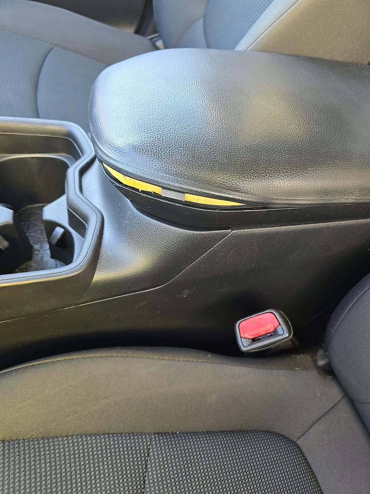 2021 Toyota RAV4 LE FWD