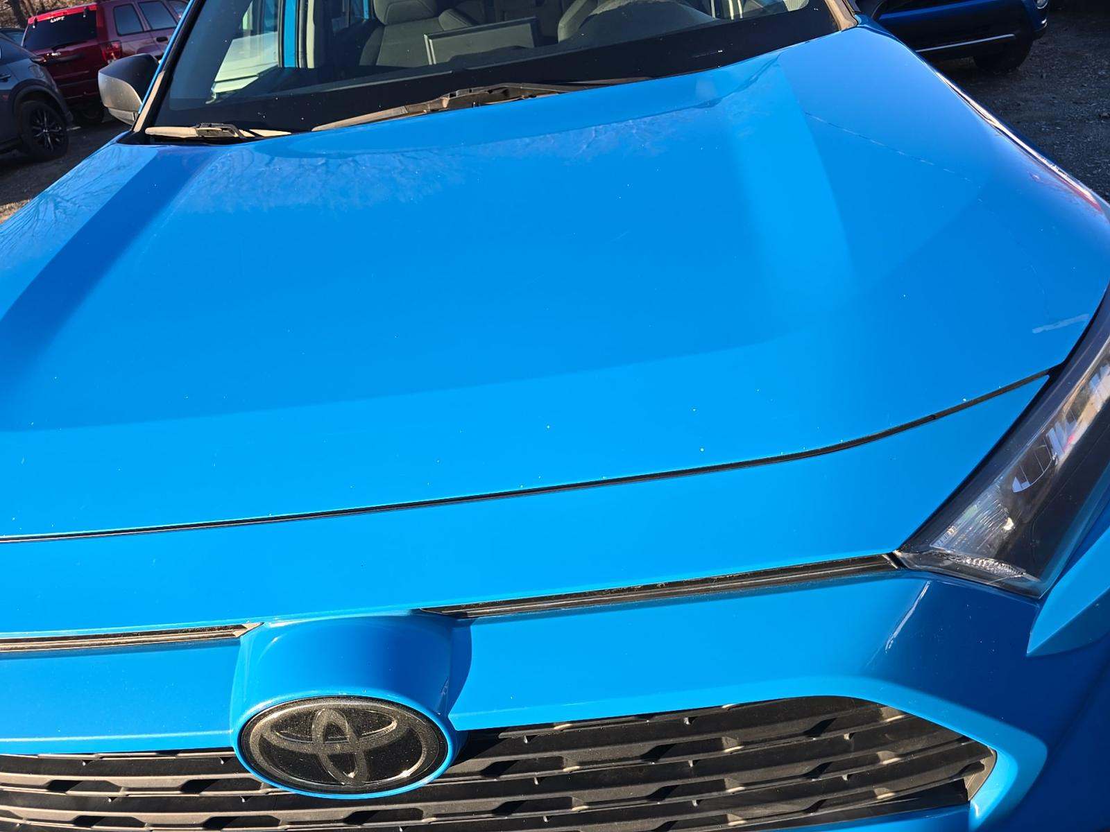 2021 Toyota RAV4 LE FWD