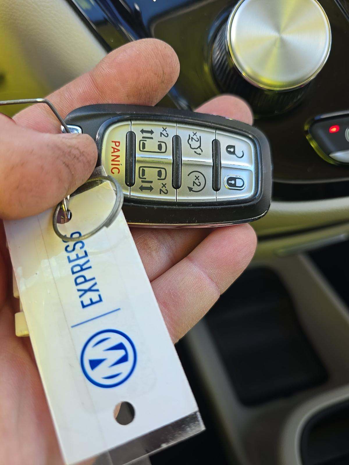 2023 Chrysler Pacifica Touring L FWD