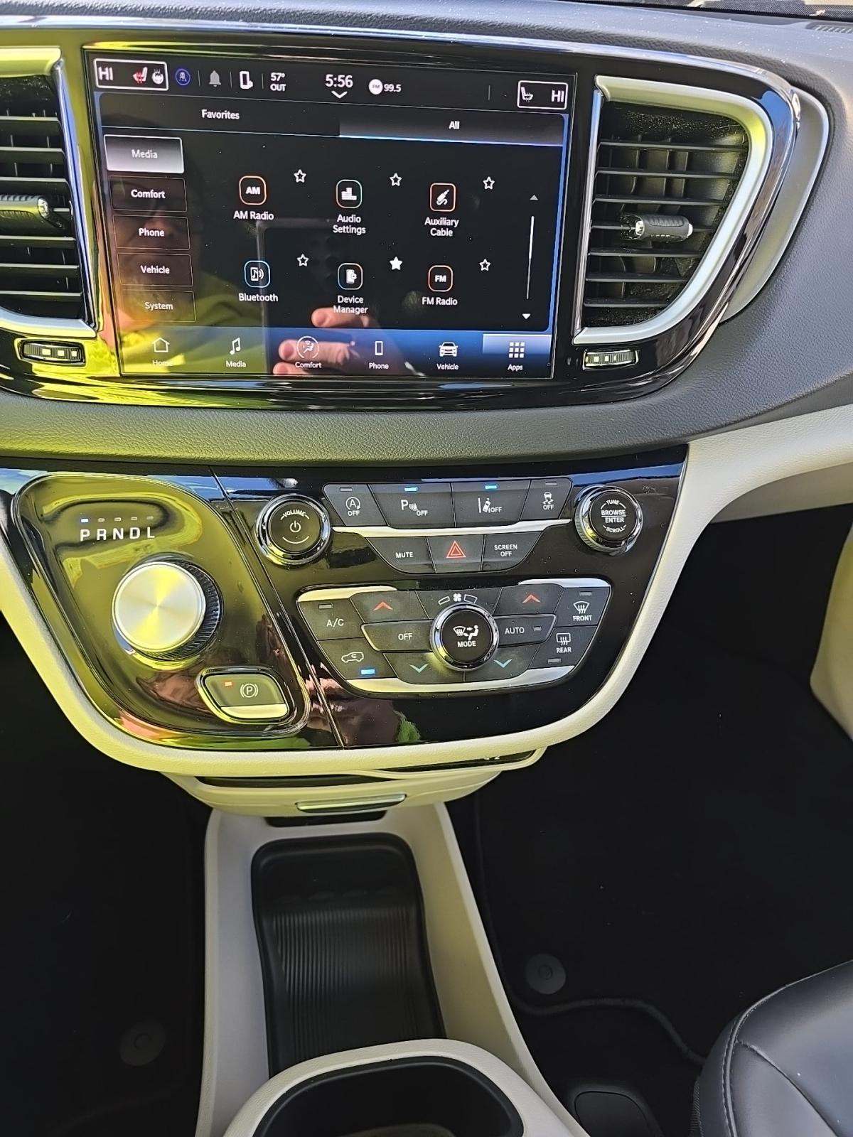 2023 Chrysler Pacifica Touring L FWD