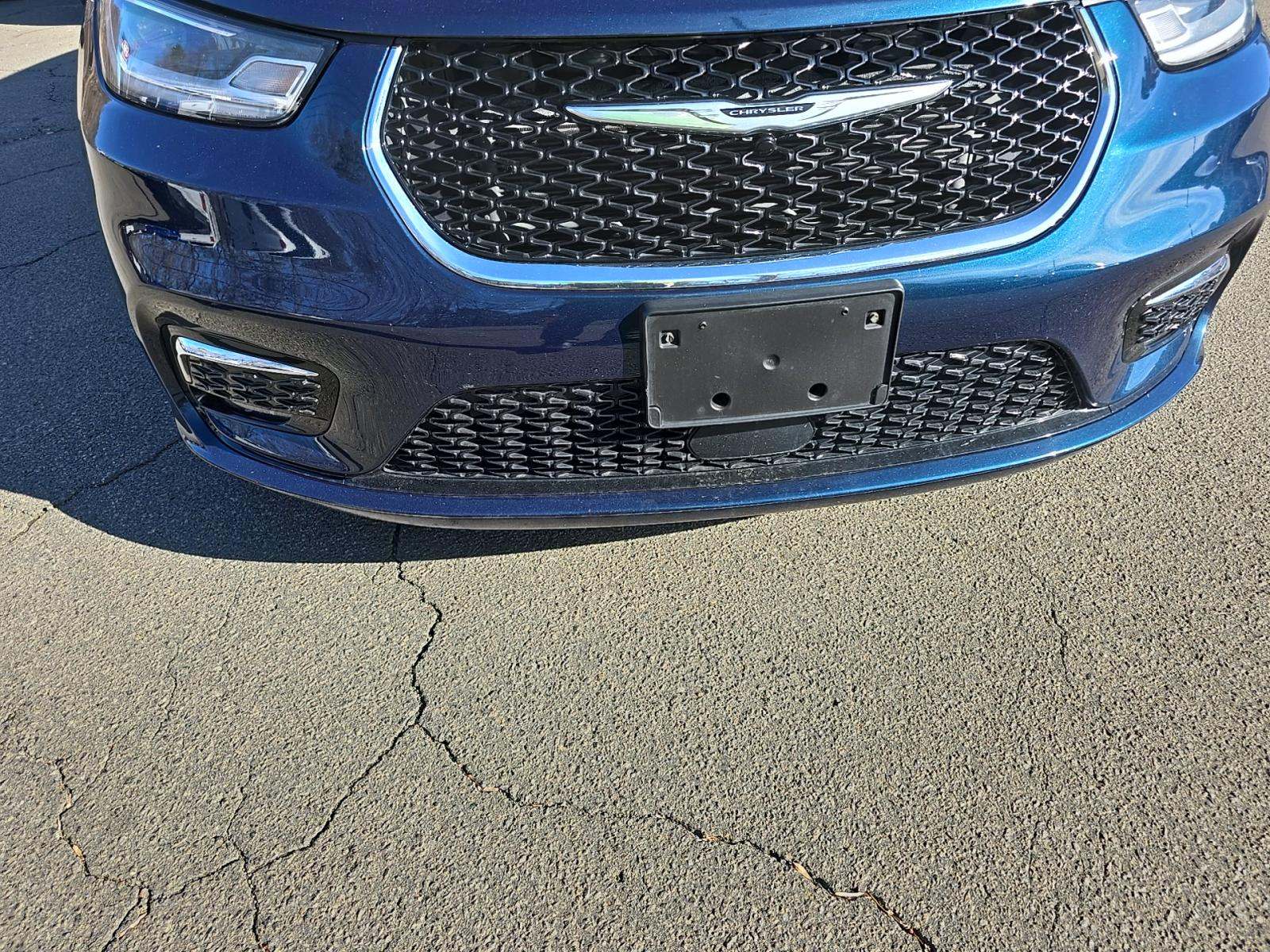 2023 Chrysler Pacifica Touring L FWD