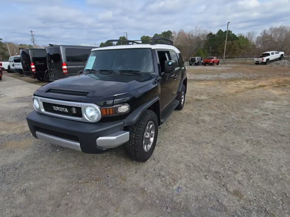 2013 Toyota FJ Cruiser Base AWD