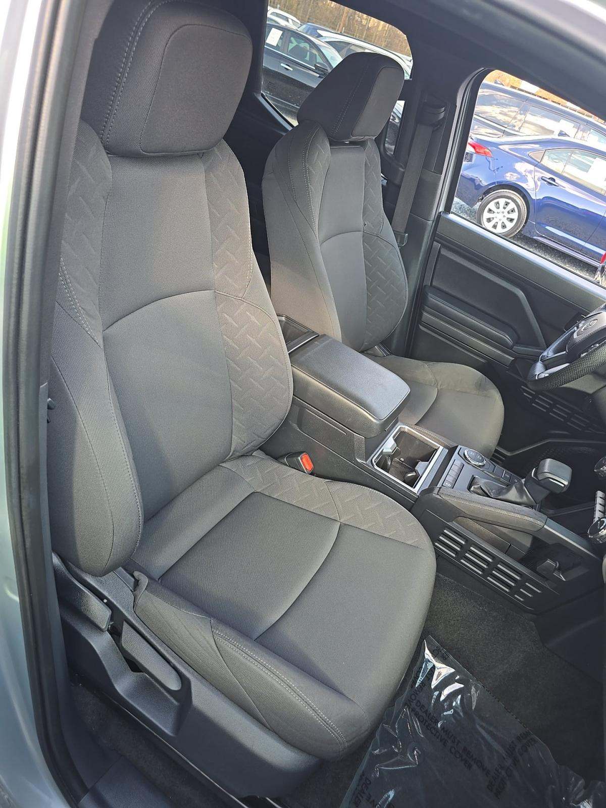 2024 Toyota Tacoma SR5 RWD