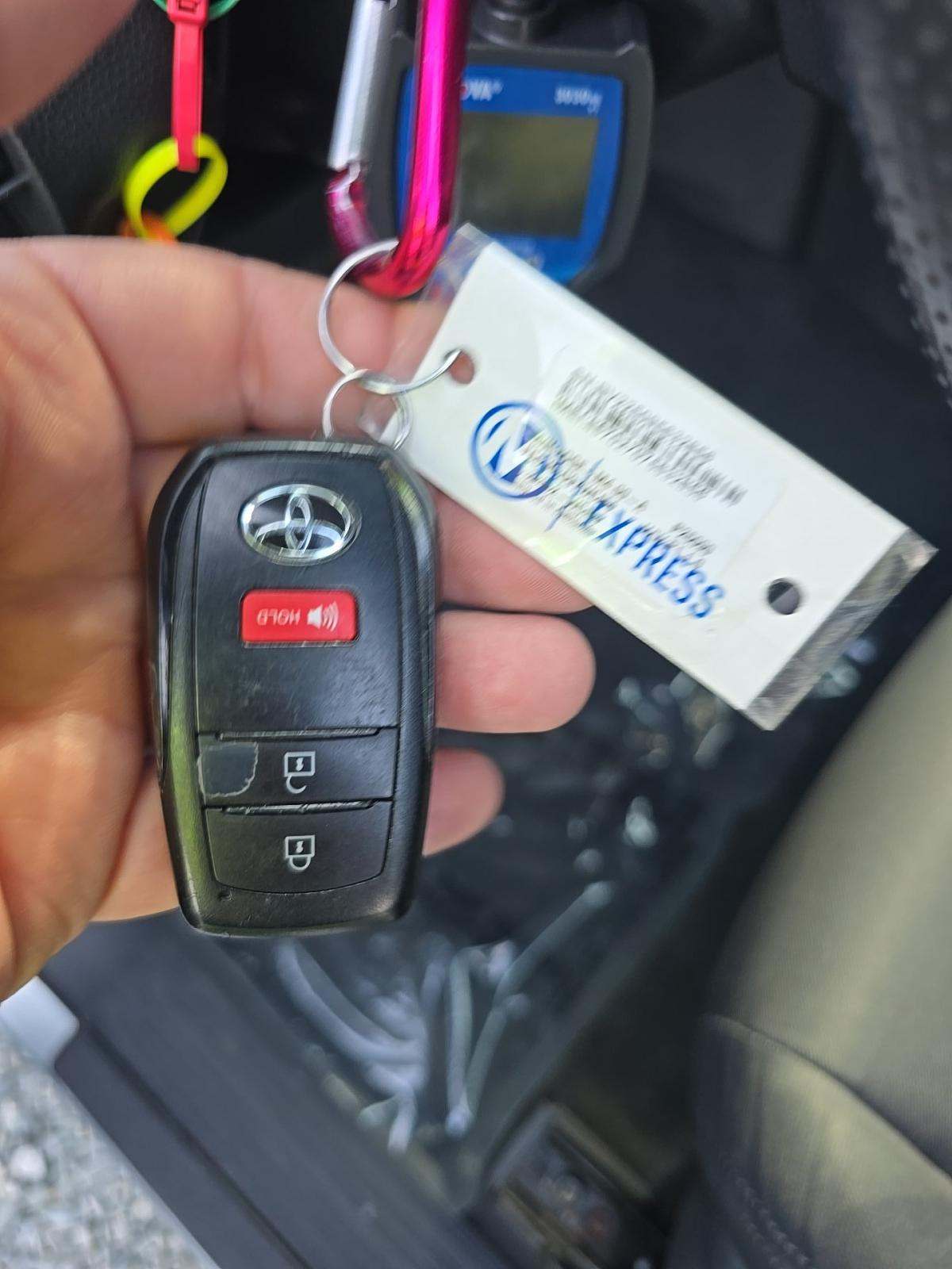 2024 Toyota Tacoma SR5 RWD