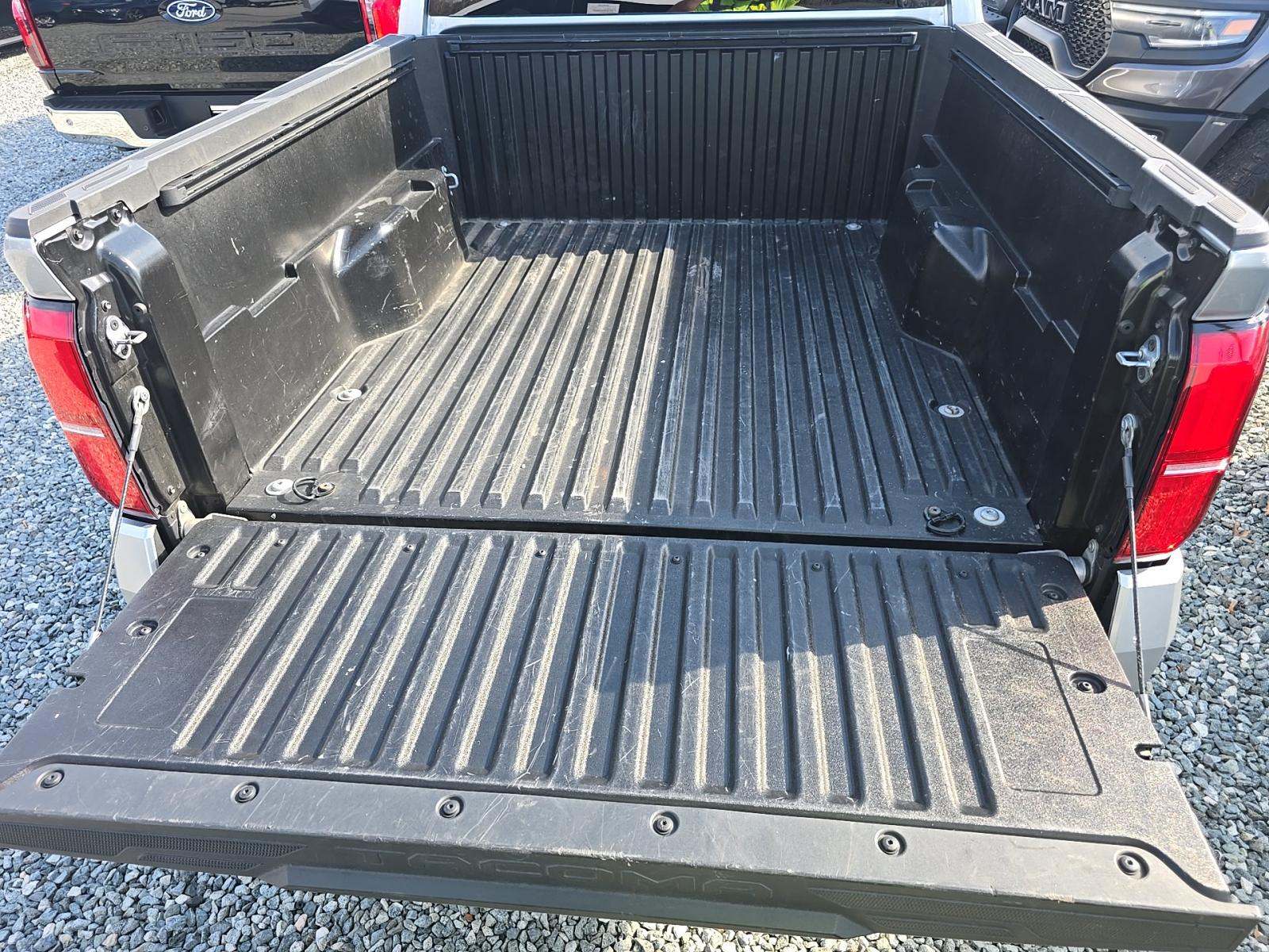 2024 Toyota Tacoma SR5 RWD